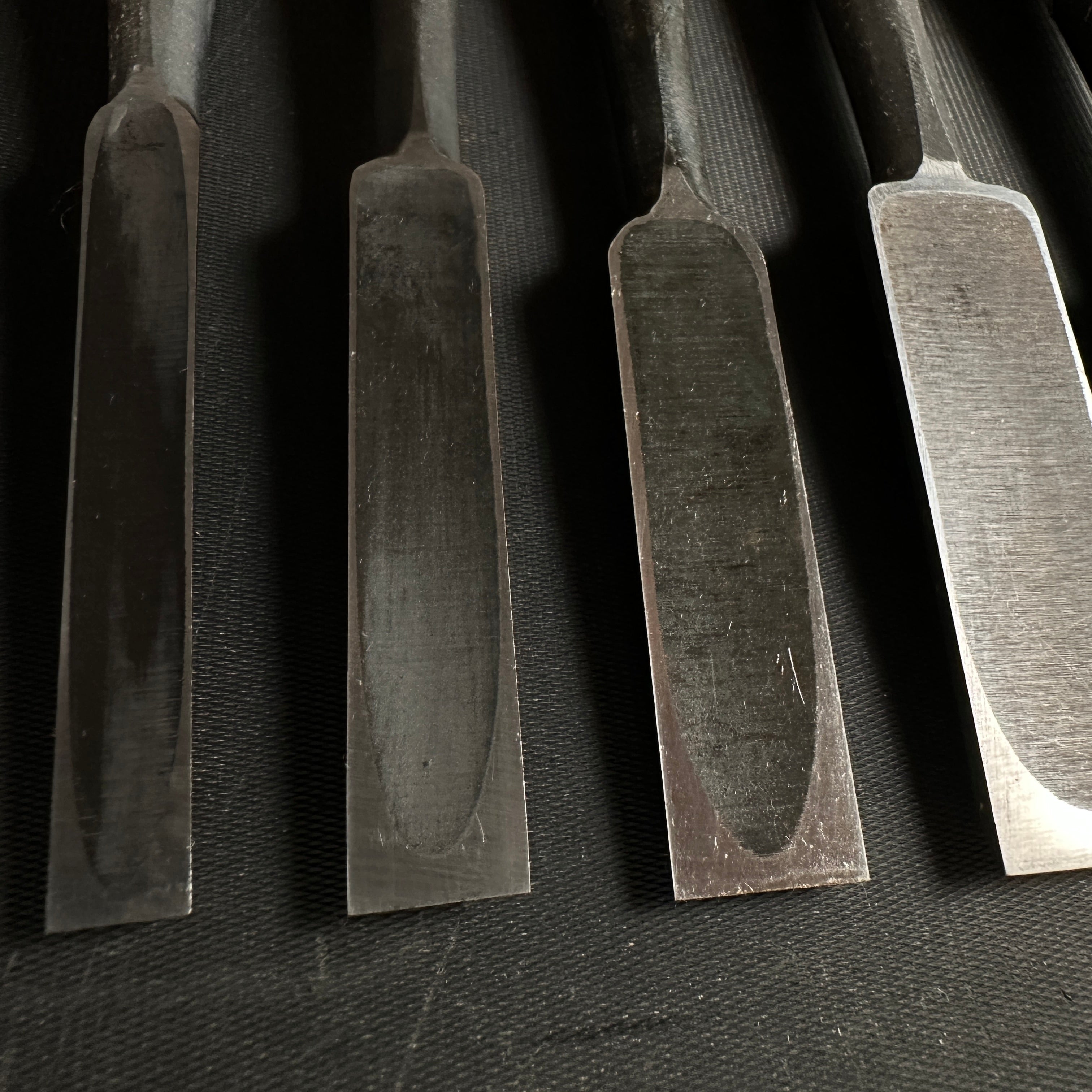 #M142 Mixed set for beginner Bench chisels set by unknown smith バラ鑿合わせ 初心者におすすめ 追入組鑿作者不明