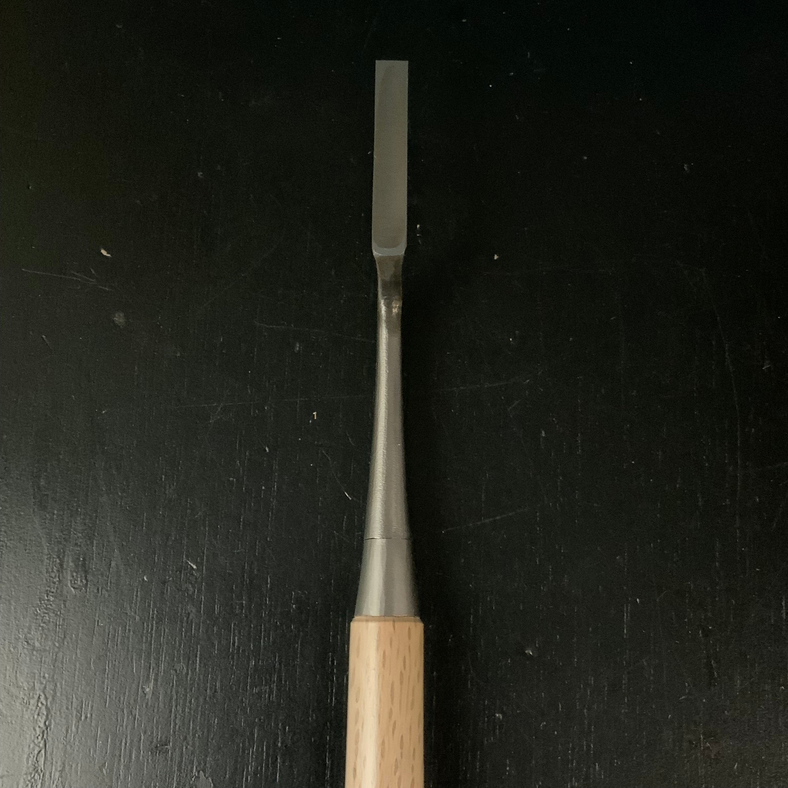 Tasai Special Dovetail Trowel chisel (Kote nomi) 田斎作 鎬鏝鑿 白樫柄 9mm
