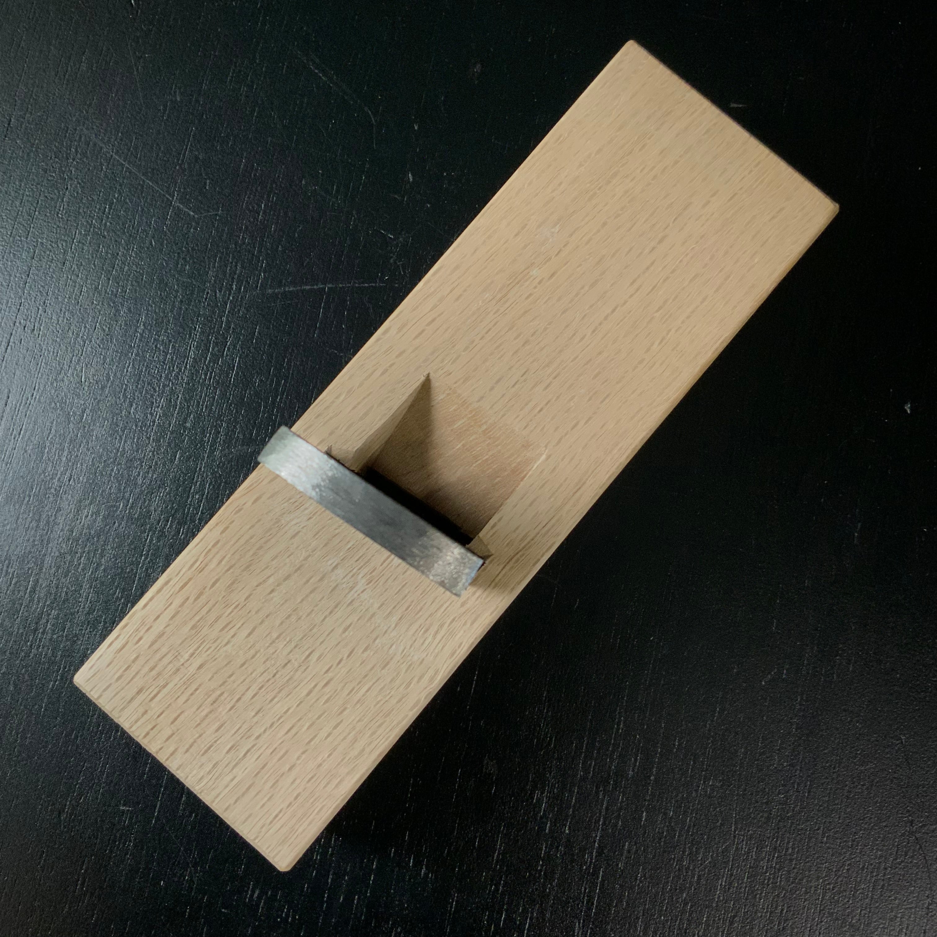 Old stock Yasubei Standing Plane (Dainaoshi Kanna) 掘出し物 安兵衛 台直鉋 段付き 36mm