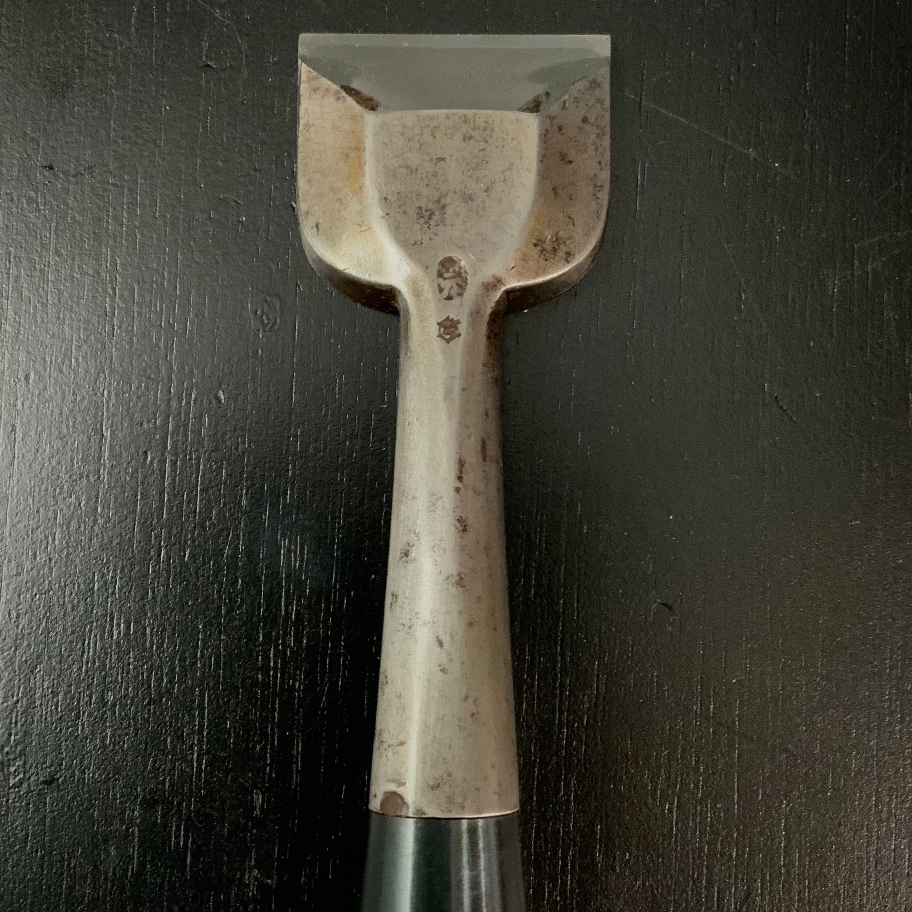used Hiromasa Timber chisels by Hasegawa Fujisaku 中古品 長谷川藤作氏 弘正 厚鑿 42mm Atsunomi