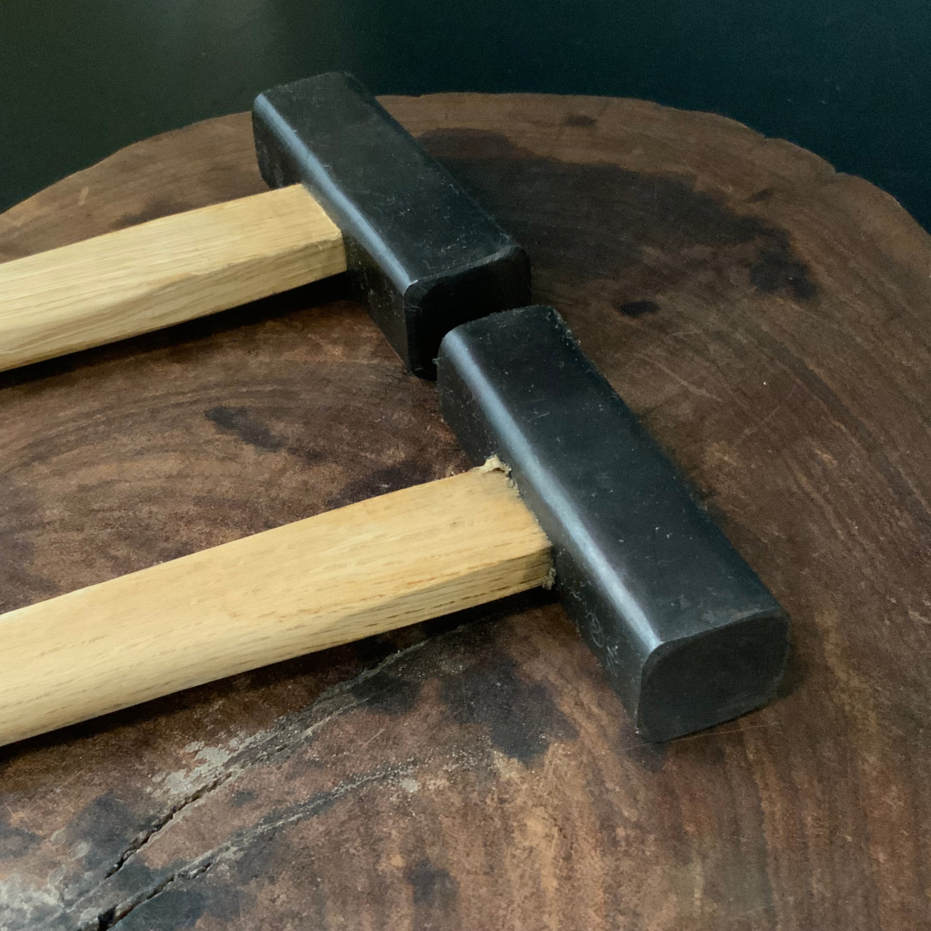 Old stock for beginner Marufumi Square Hammers Blacksmith finish with handle 掘出し物 丸文 四角玄翁 柄付 黒仕上