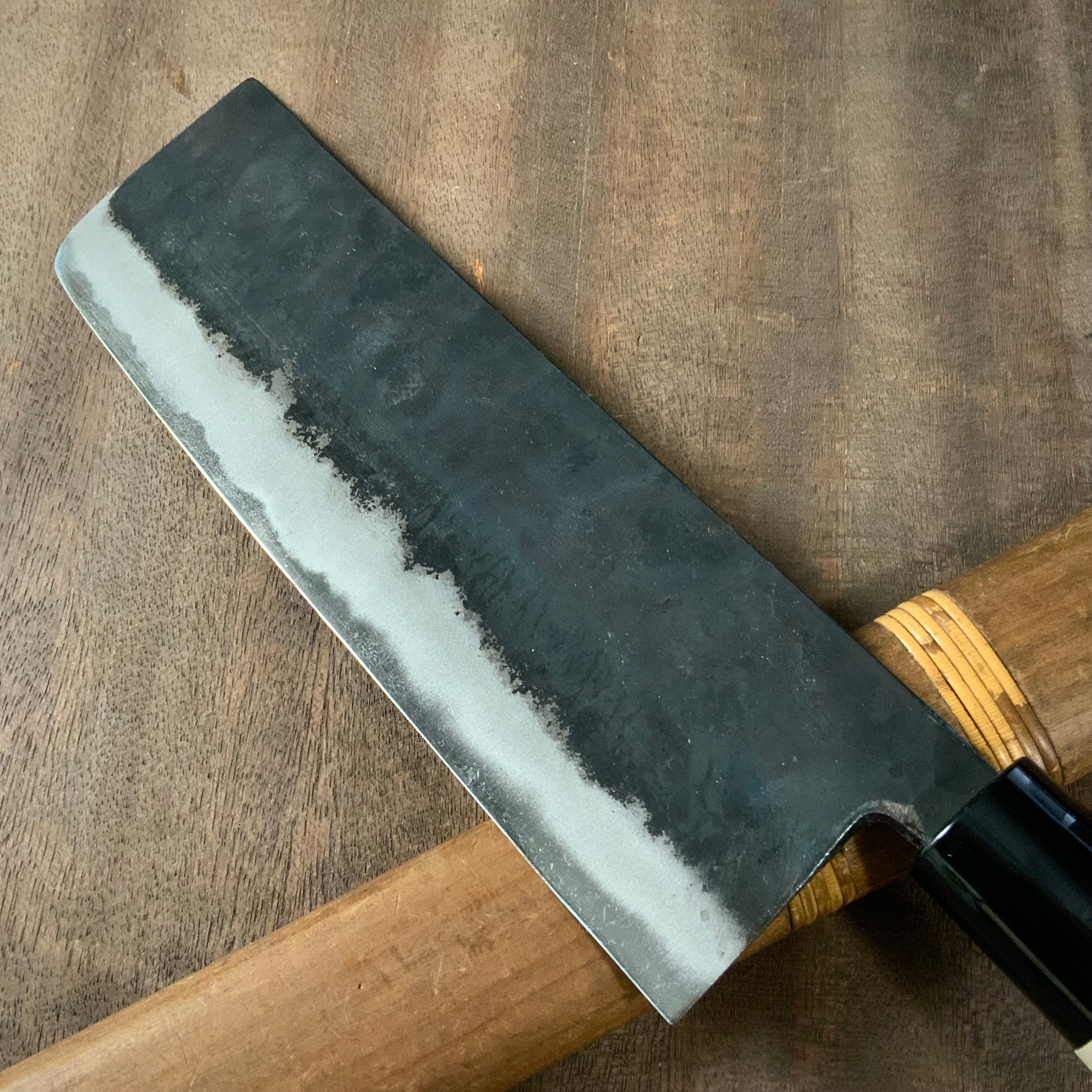 Toufuku Kurouchi Nakiri Hocho 東福作 黒打 菜切包丁(幅広)青紙付 165mm