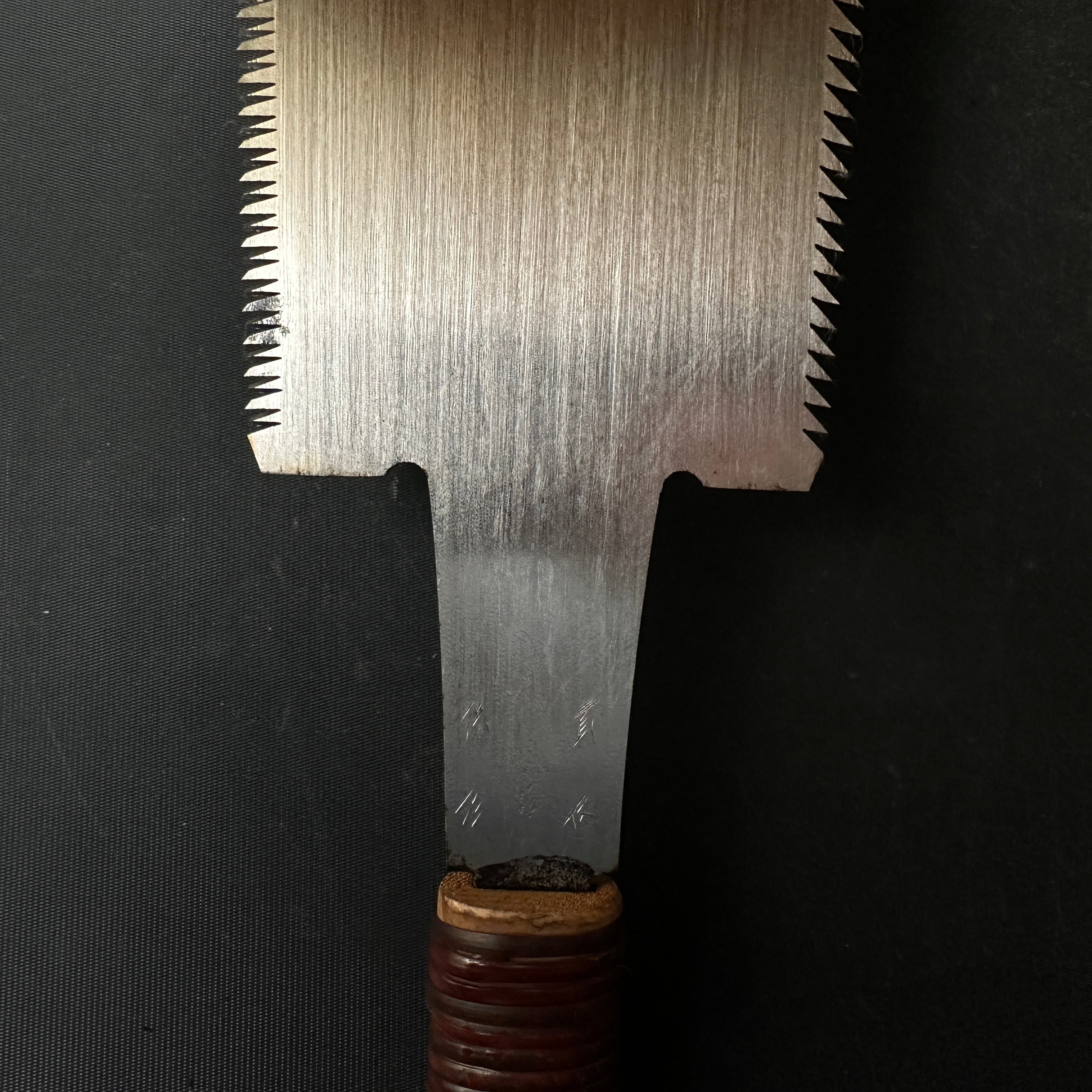 #R5 Ready to use! Old stock Double Edge (Ryoba) Saw with Eddy Type Handles set by Kurashige 直ぐ使い 倉重栄助氏目立 渦巻き柄 両刃鋸 300mm