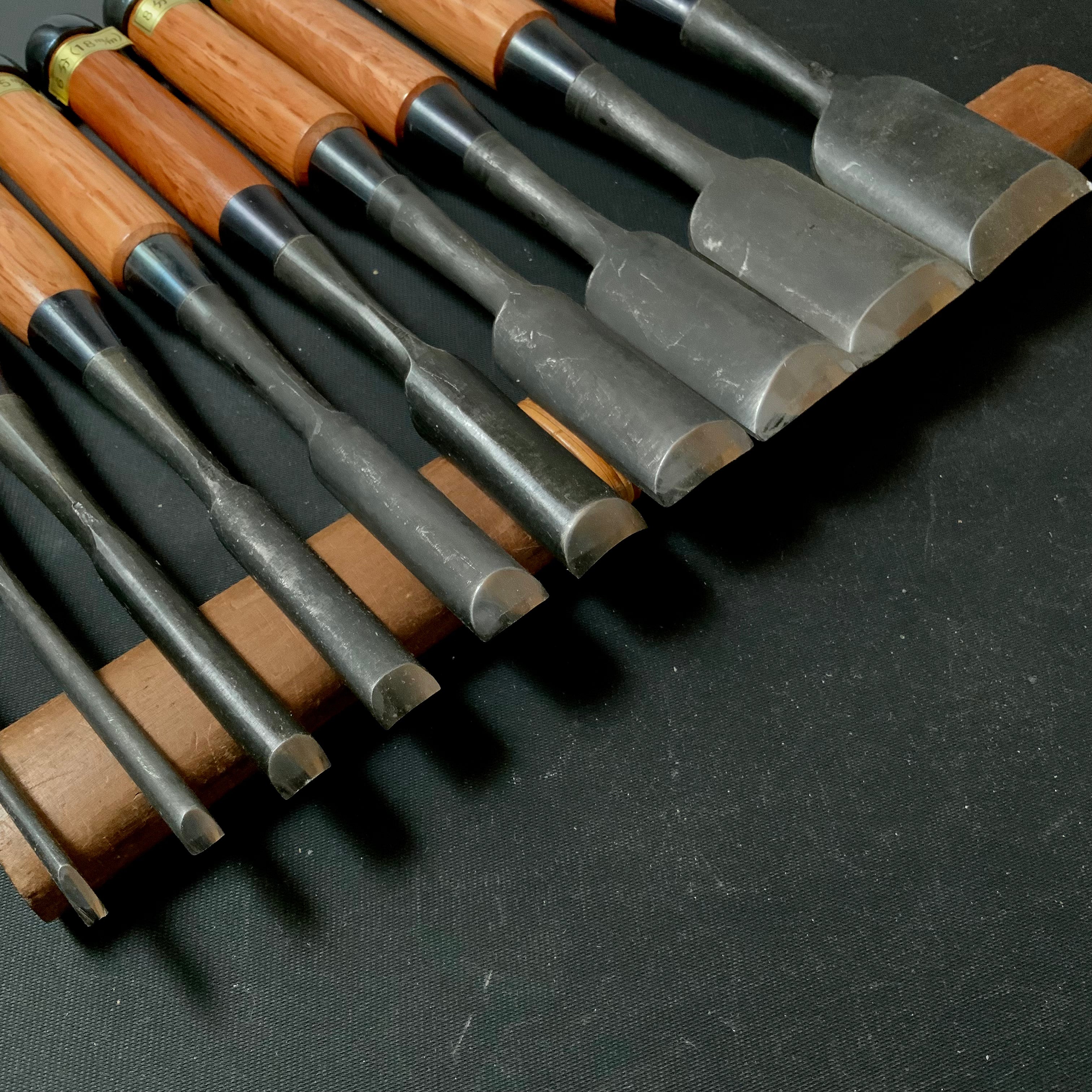 Old stock #1 Uchimaru-Nomi Gouge Chisels set 掘出し物 内丸鑿 10本組鑿