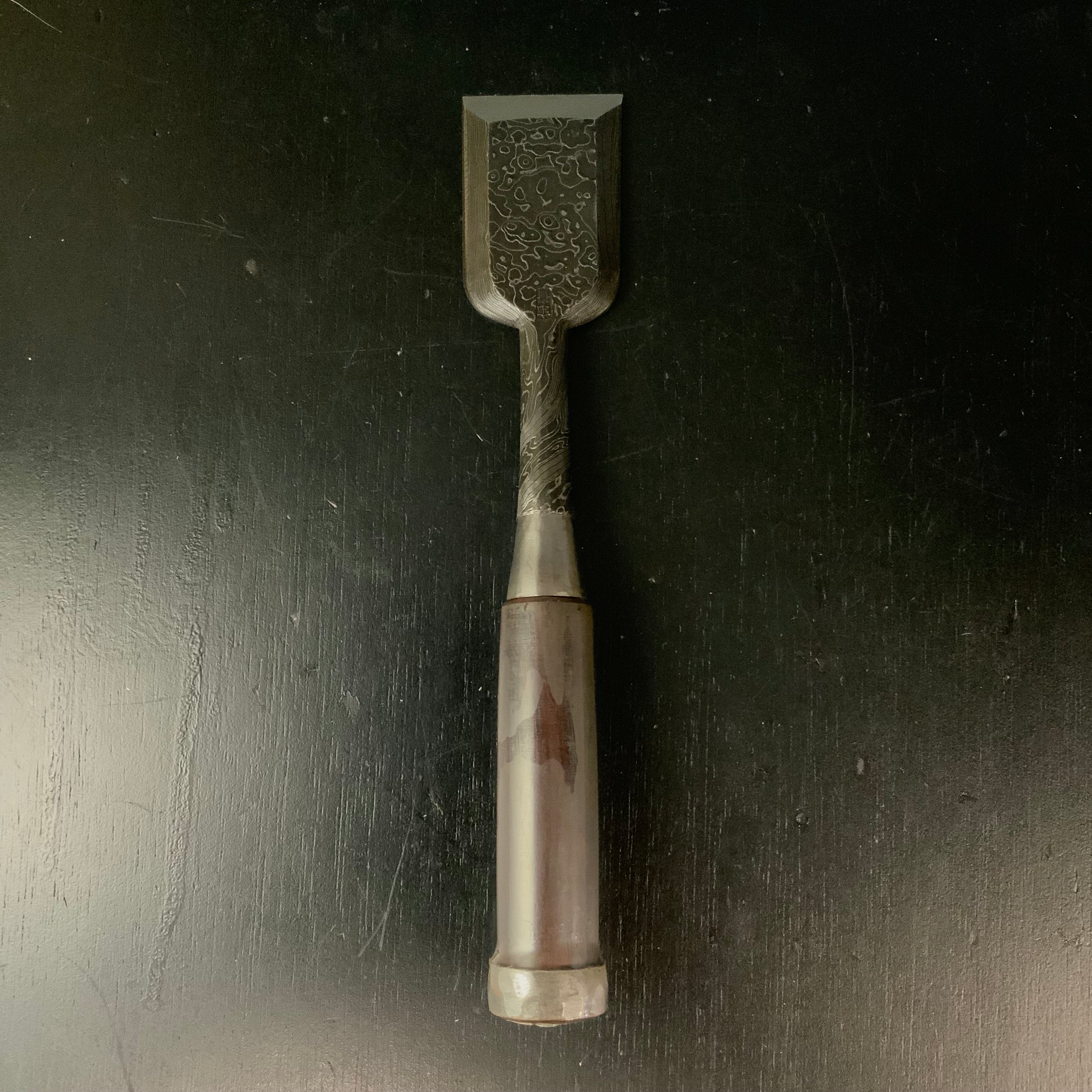 Tasai Mokume Special Medium Timber chisels with black wood handle 田斎作 木目 中叩き鑿 黒檀柄 三つ裏 48mm Chutatakinomi