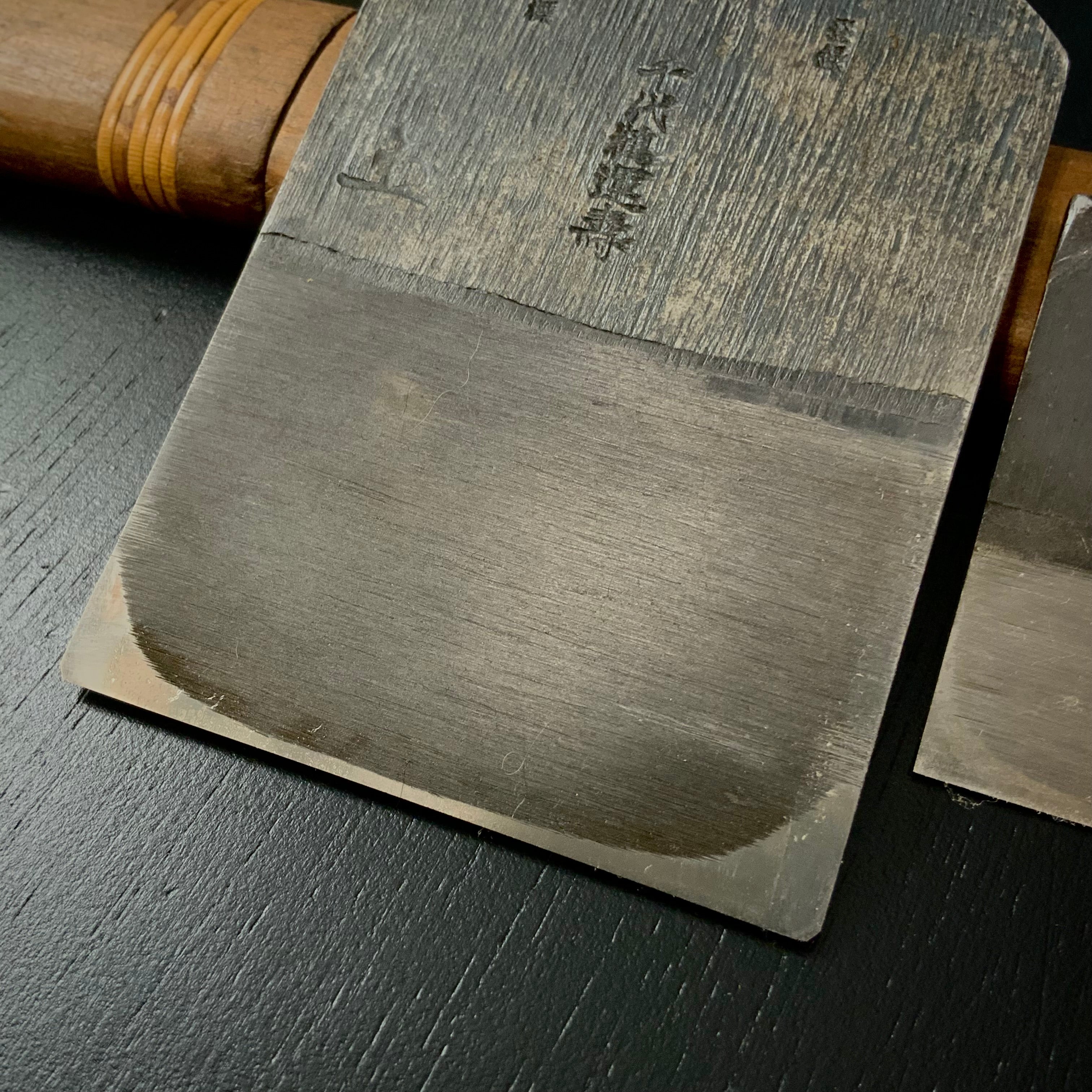 Old stock Chiyoduru Unju Smoothing Plane (Kanna) by Makuhari 掘出し物 千代鶴運寿 幕張 山崎作 仕上げ鉋 70mm