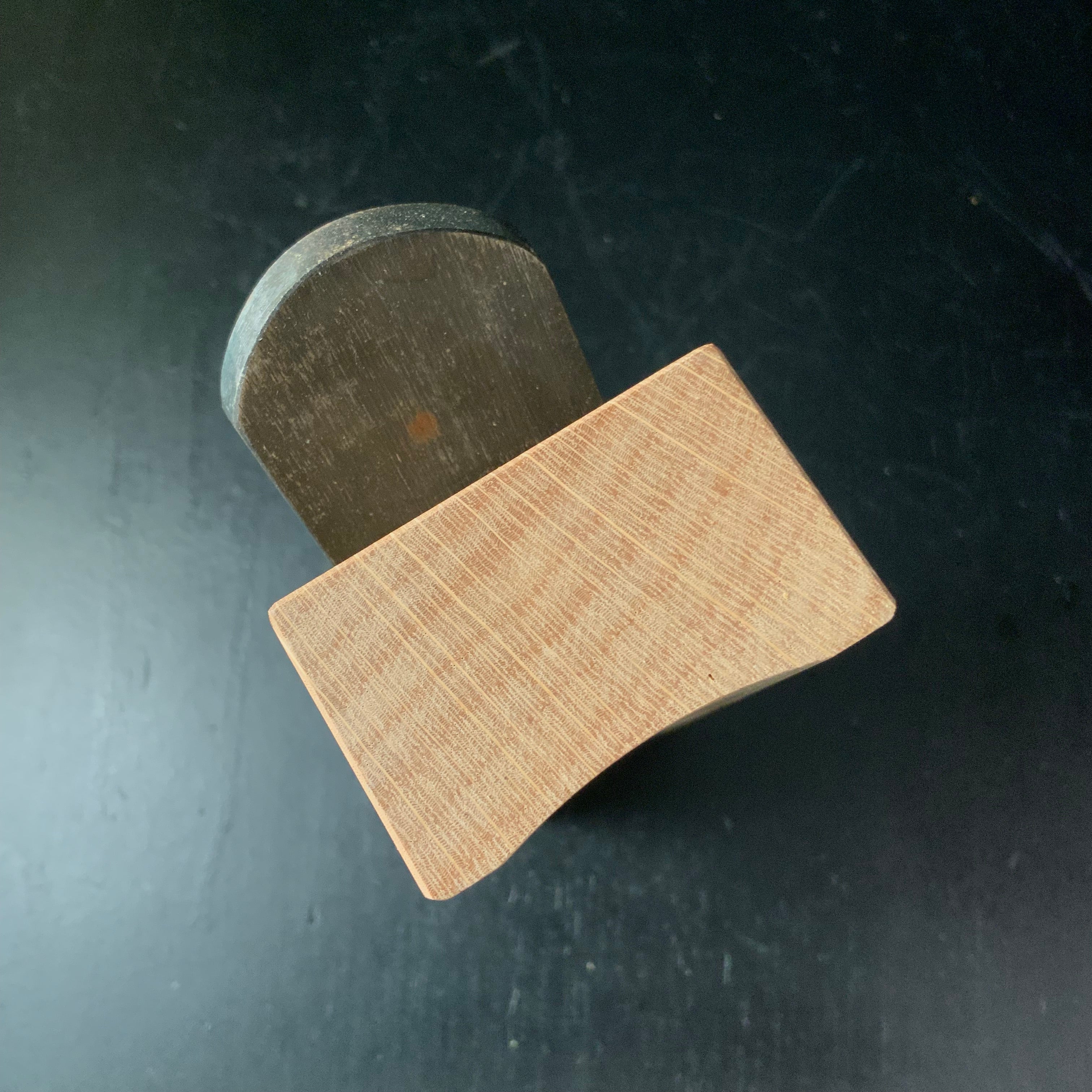 Old stock Kajihiro Small Rounding Plane (Uchimaru Kanna) 掘出し物 内丸鉋 かじ弘 42mm