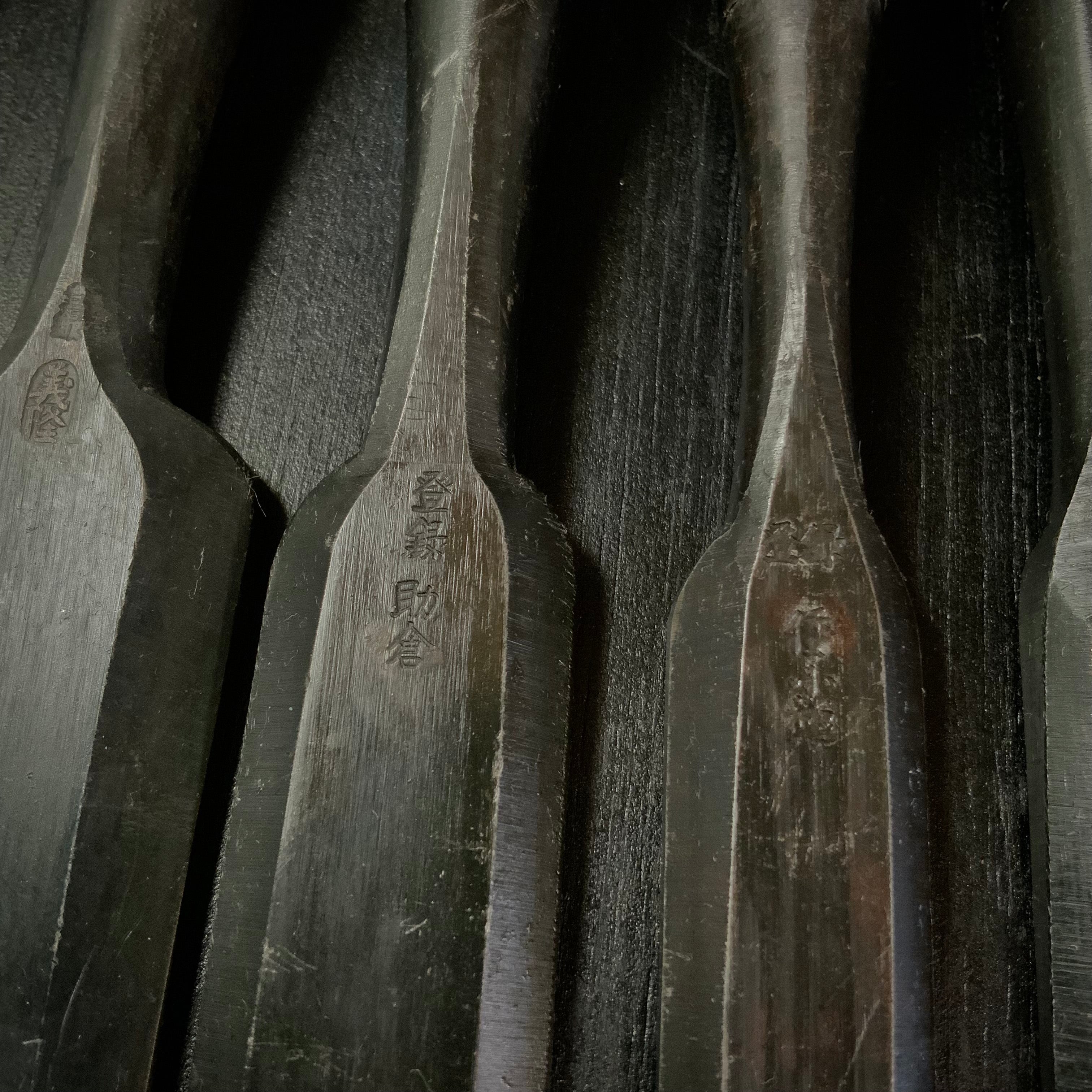 #M160 Mixed set for beginner Bench chisels set by unknown smith バラ鑿合わせ 初心者におすすめ 追入組鑿作者不明