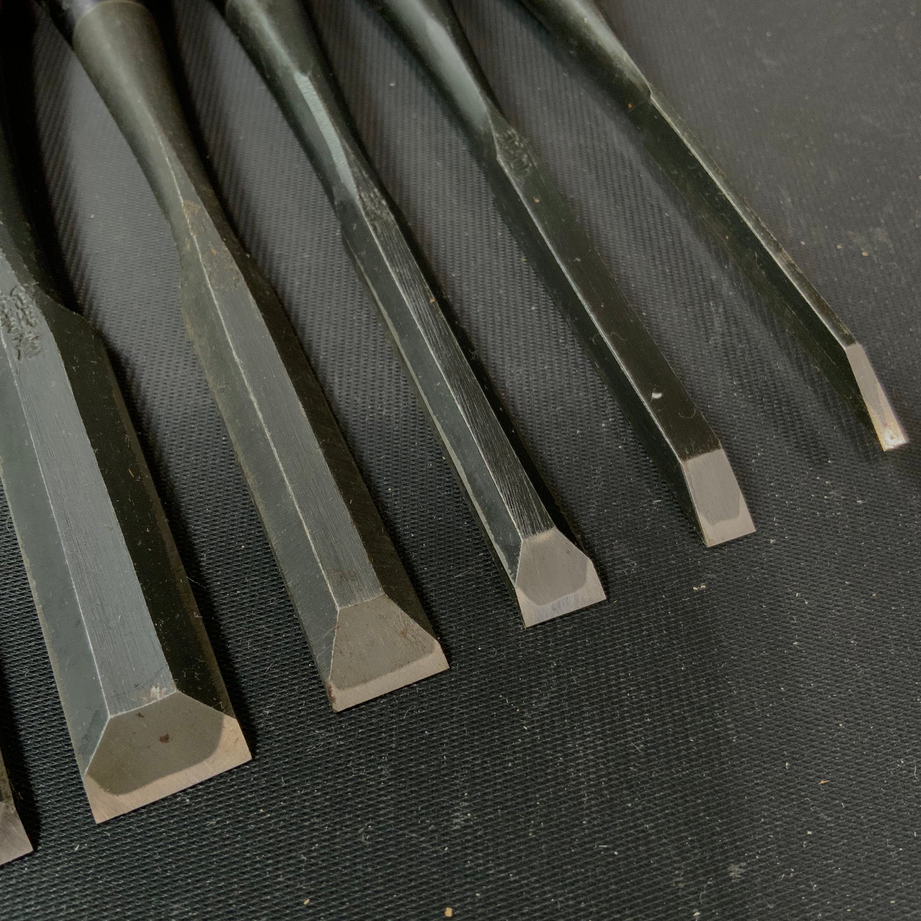 #M143 Mixed set for beginner Bench chisels set by unknown smith バラ鑿合わせ 初心者におすすめ 追入組鑿作者不明
