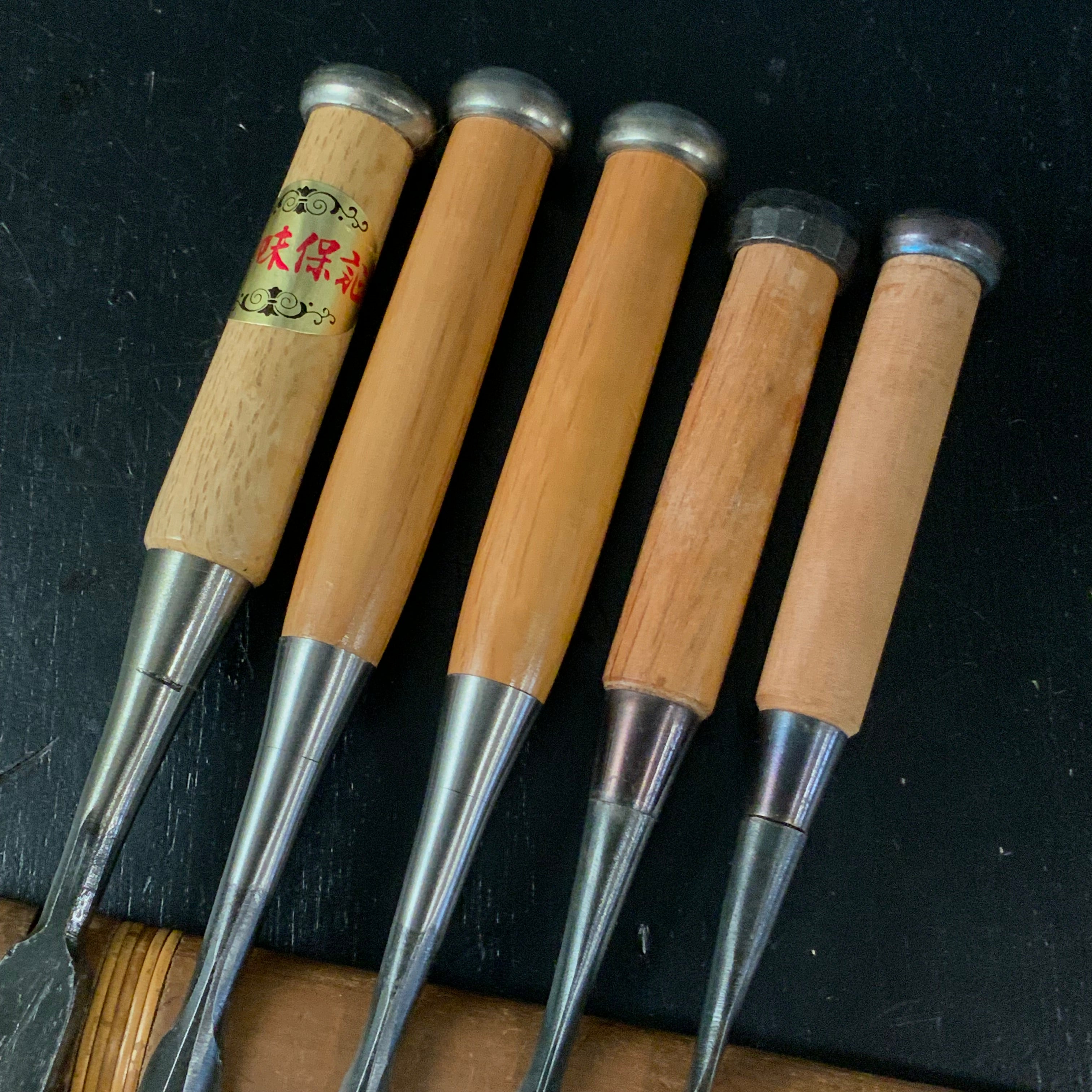 #M186 Mixed set Bench chisels set for beginner by unknown smith バラ鑿合わせ 初心者におすすめ 追入組鑿 作者不明