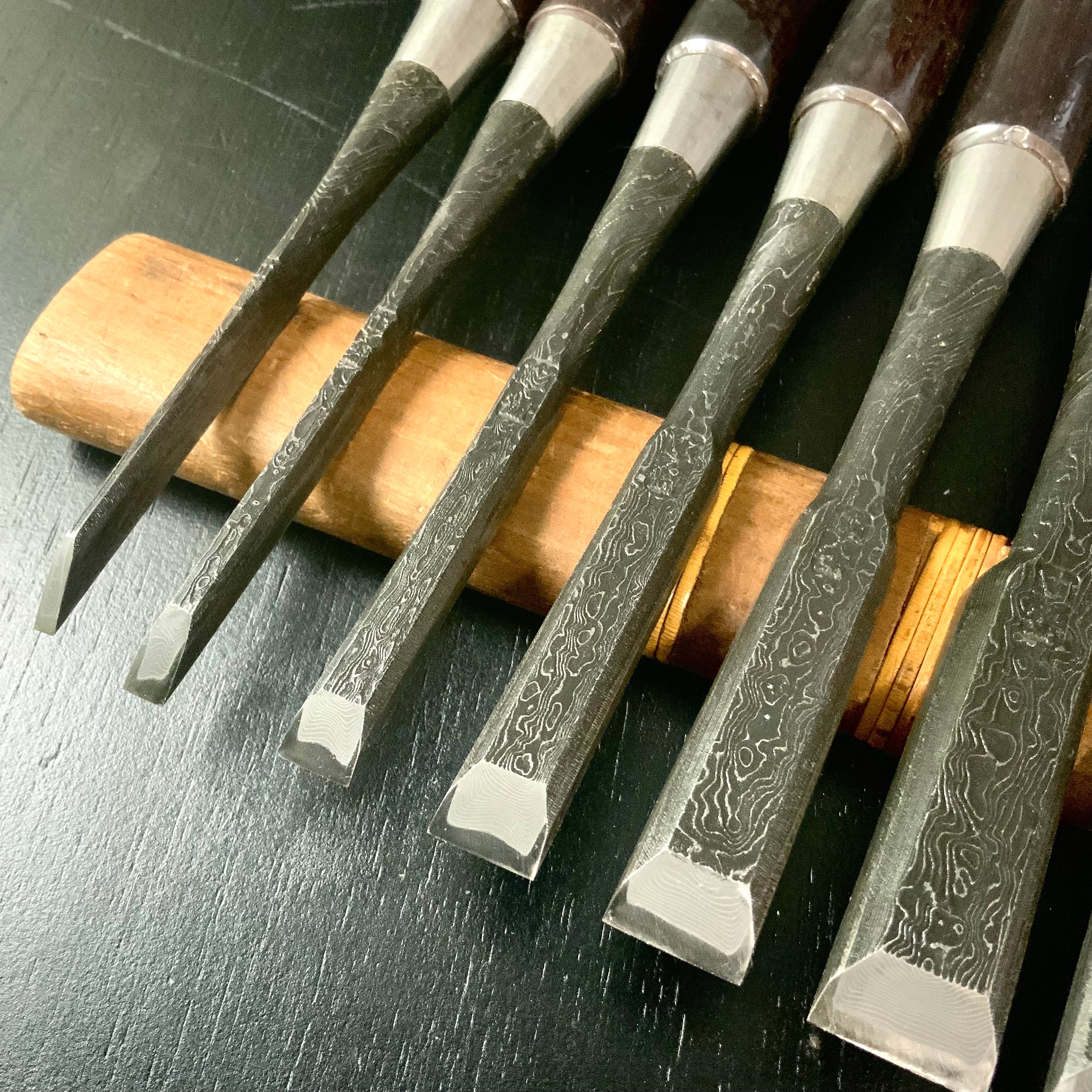 Tasai Mokume Special Bench chisels set with Rosewood handle 田斎作 木目造り 追入組鑿 10本組 紫檀柄