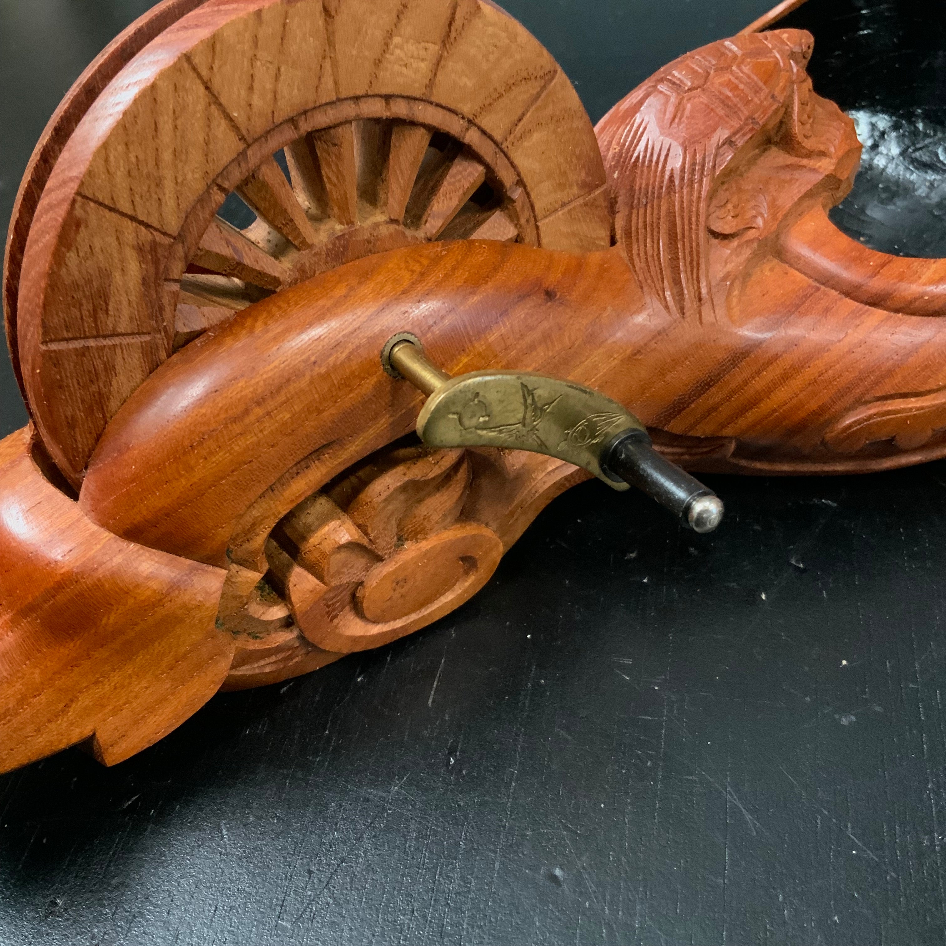 #ST53 Japanese Carpenter Ink Pot Traditional Measuring Tools Sumitsubo by Tsuboaki 坪昭作 墨壺 欅 255mm