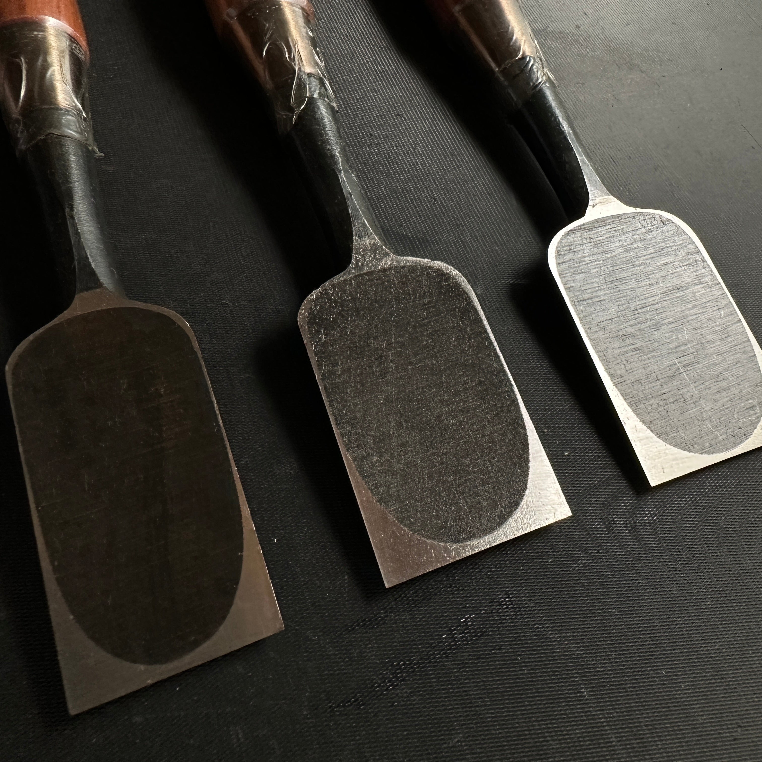Kazuhirro Old stock Bench chisels set by Endou Kazuo 遠藤一雄作 かず弘 追入5本組鑿 Oiirenomi