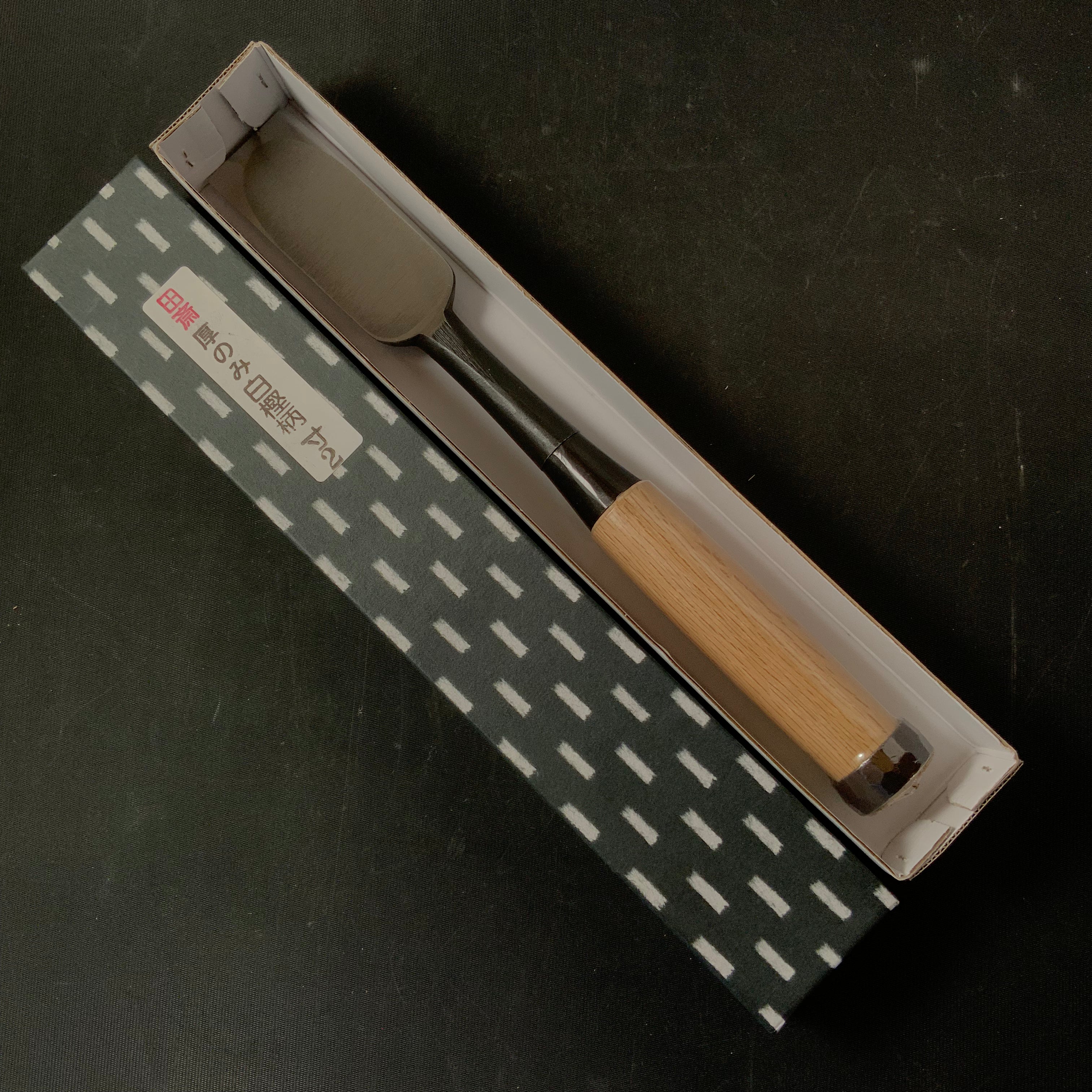 Tasai Timber chisels (Tatakinomi) with blue steel 田斎 黒仕上げ 叩鑿 36mm
