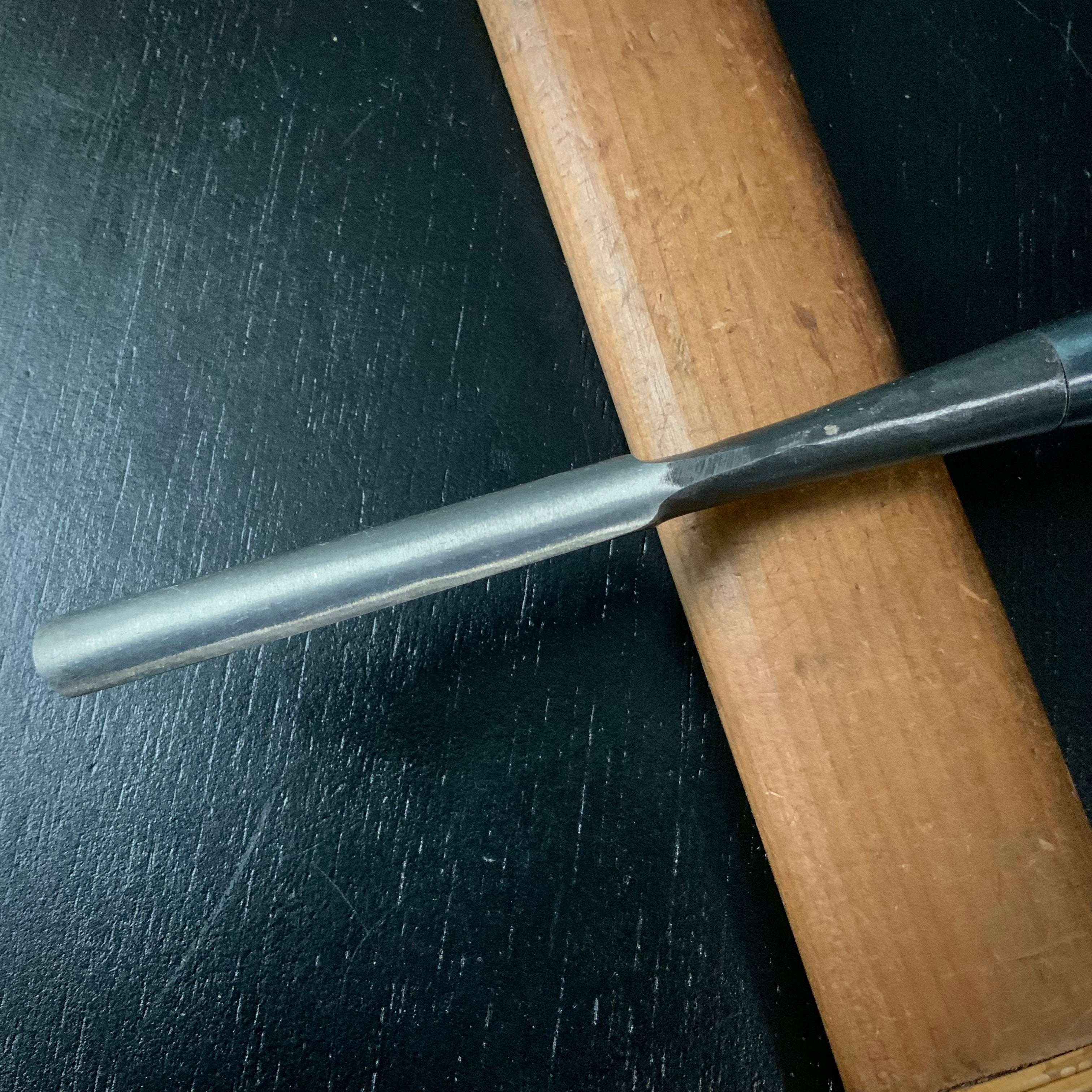 Old stock Fujihiro Sotomaru chisels by Chuutarou Imai & Ichiro Tanaka ・ 今井忠太郎作・ 田中一郎火造 二治弘 外丸鑿 Sotomaru nomi