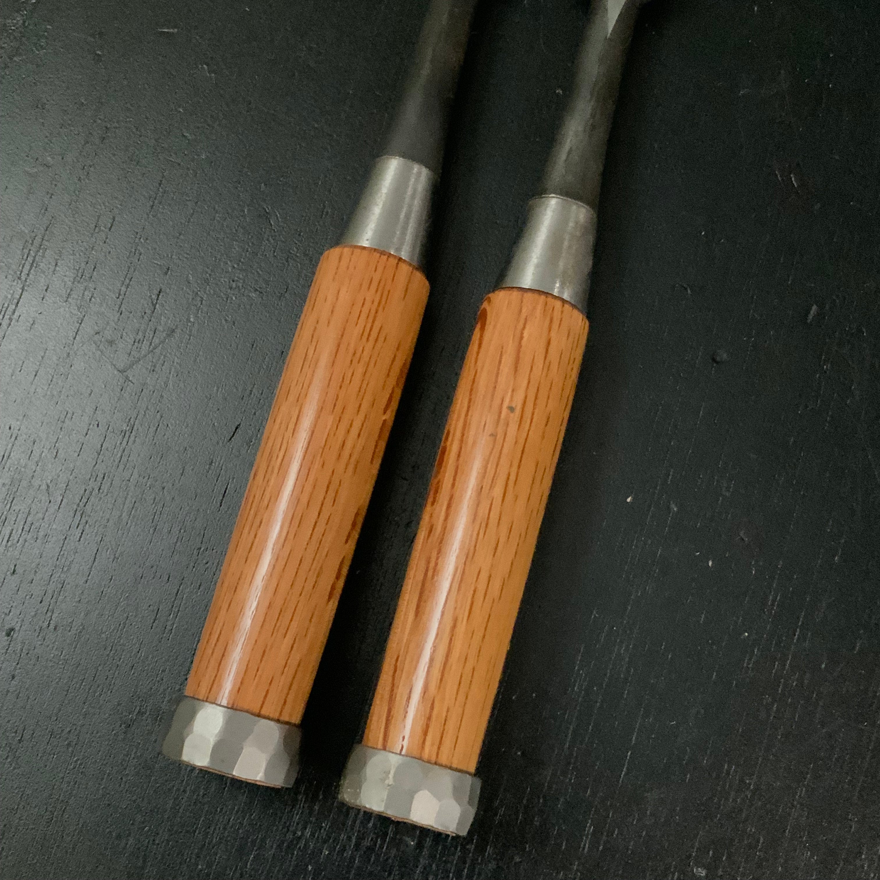 Old stock Hiroshige Middle Timber Oblique chisels Set 21mm 廣重 イスカ追入鑿 2本セット 21mm