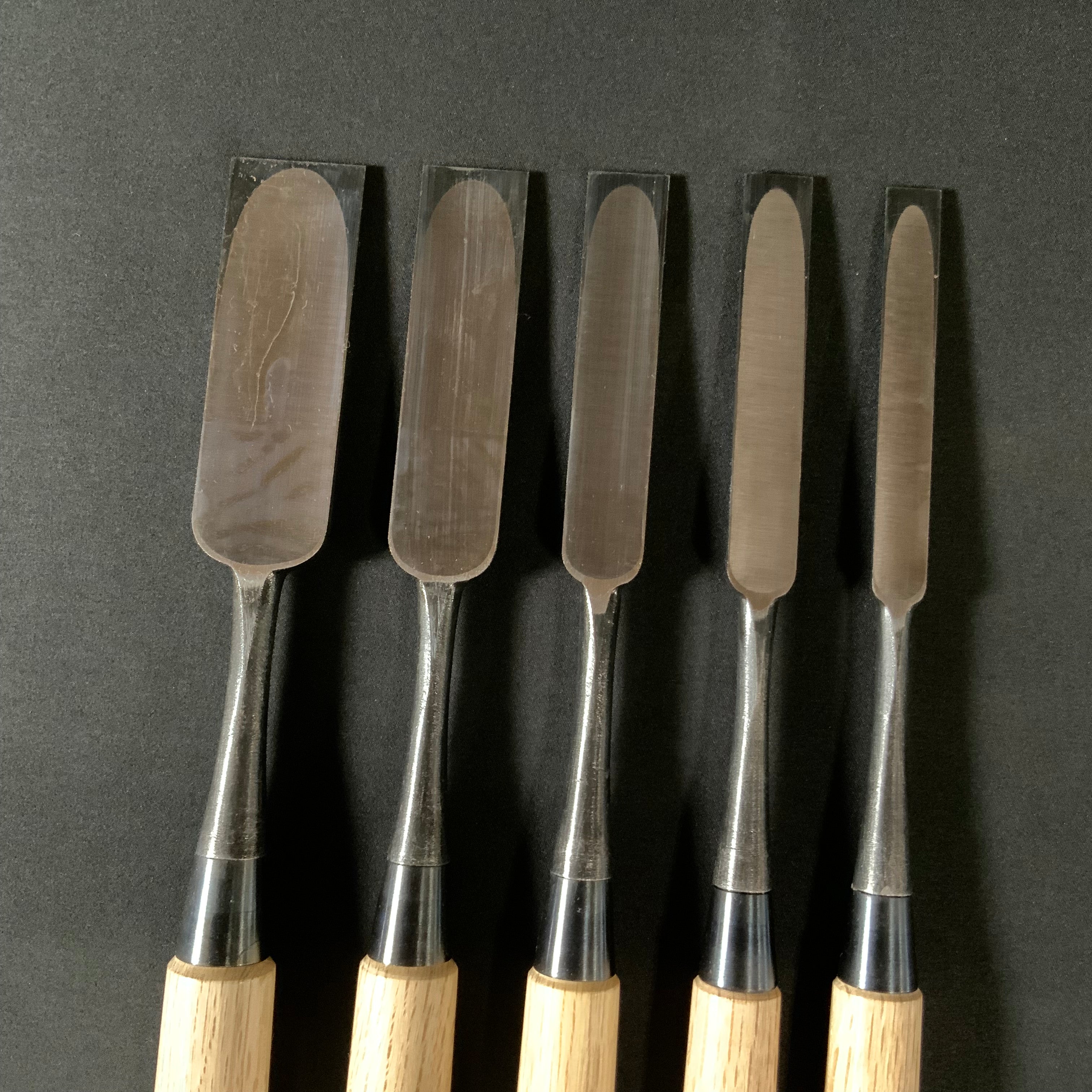 宗家大内 面取薄鑿 5本組 Ouchi Paring chisels Set (Usunomi) with white steel