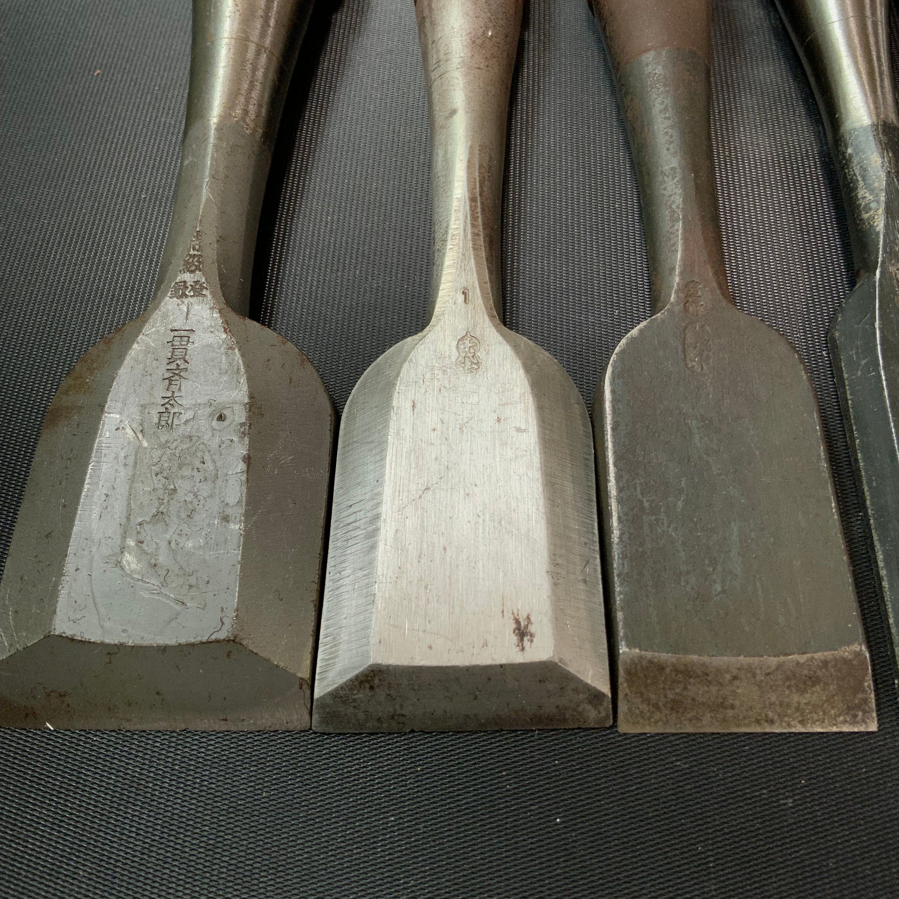 #M156 Mixed set for beginner Bench chisels set by unknown smith バラ鑿合わせ 初心者におすすめ 追入組鑿作者不明