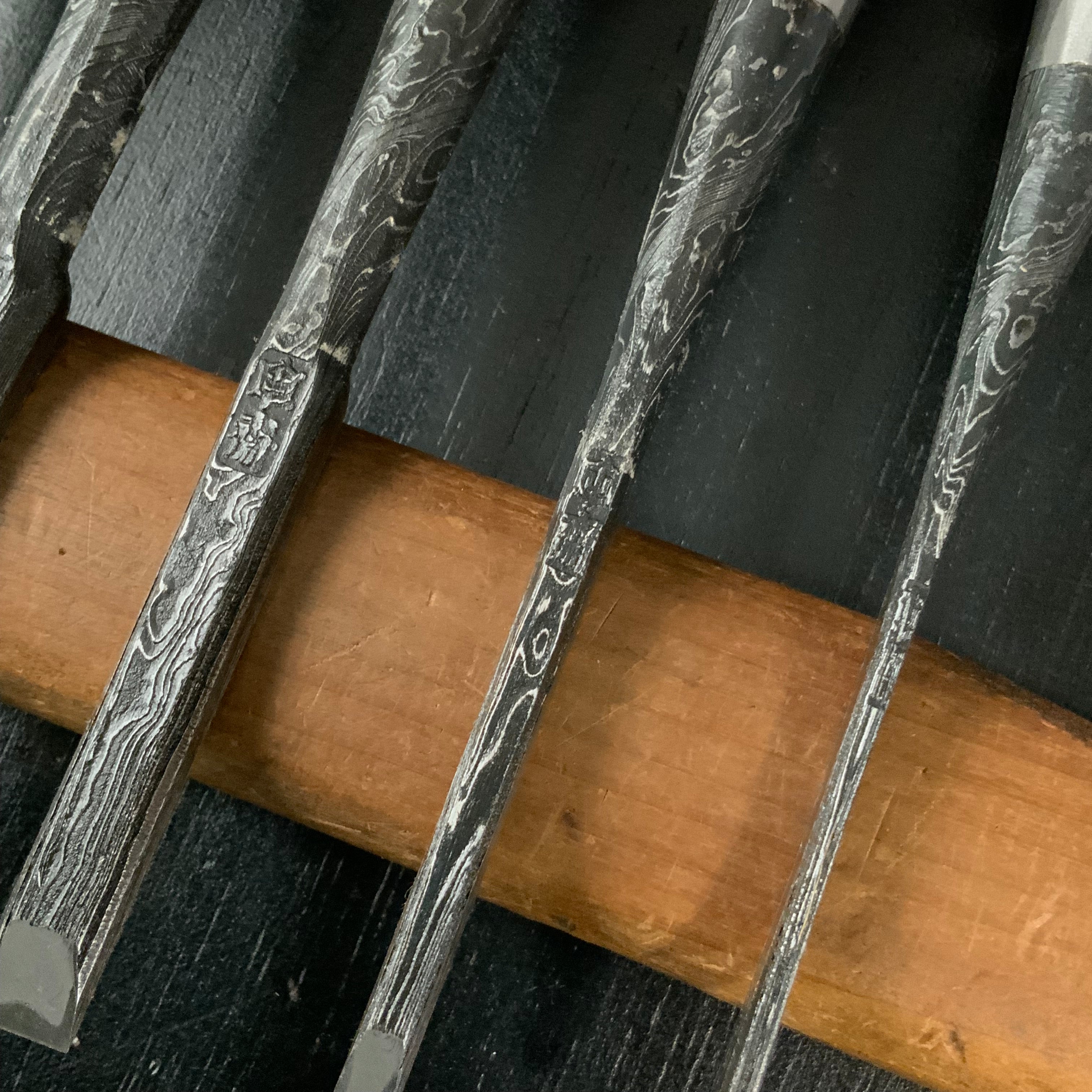 Tasai Mokume Special Bench chisels set with Rosewood handle 田斎作 木目造り 追入組鑿 5本組 紫檀柄