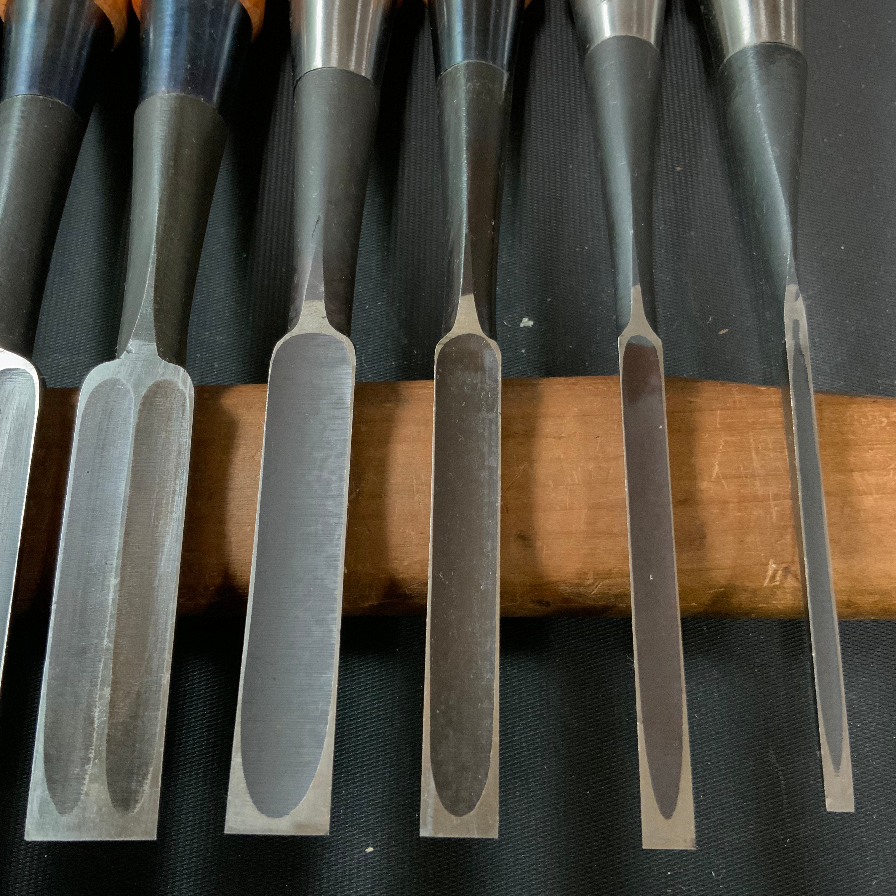 #M144 Mixed set for beginner Bench chisels set by unknown smith バラ鑿合わせ 初心者におすすめ 追入組鑿作者不明
