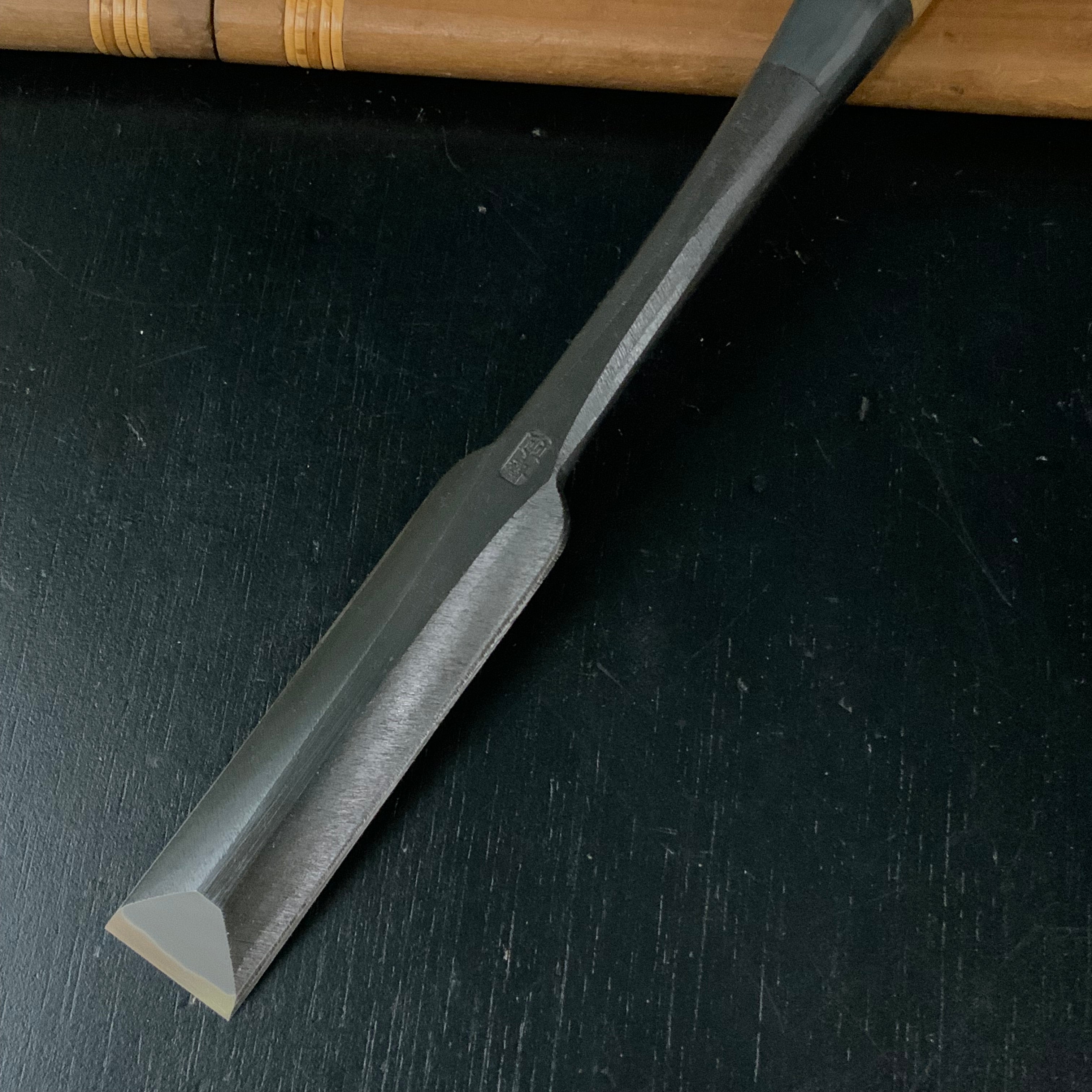 Tasai Special Dovetail Paring chisels with blue steel 田斎作 鎬薄鑿 白樫柄 24mm usunomi