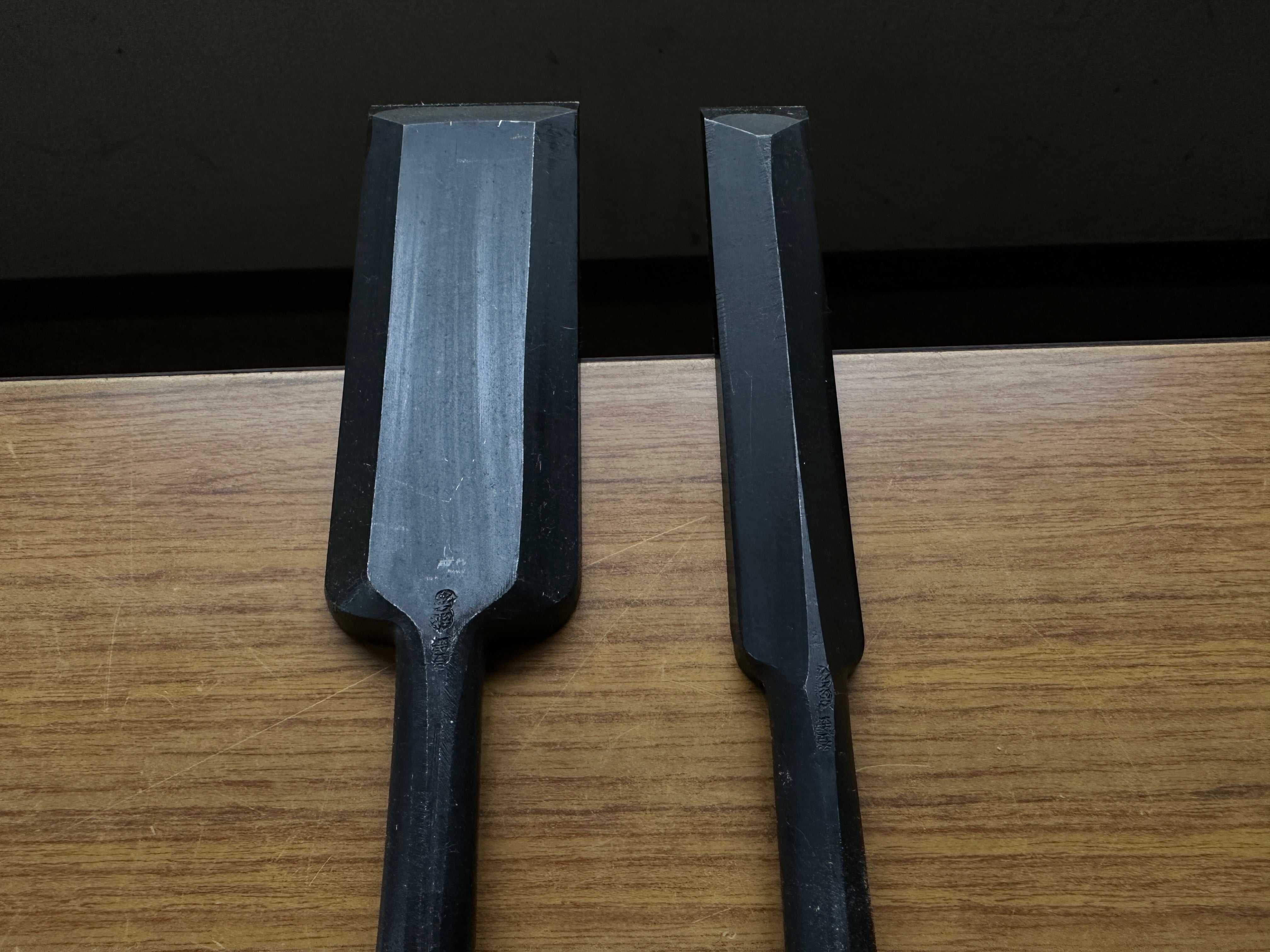 Old stock #2 Koshihide Slick Chisels set with white steel 掘出し物 越秀 本突き組鑿 48,24mm Ootsuki-nomi, Hontsuki-Nomi