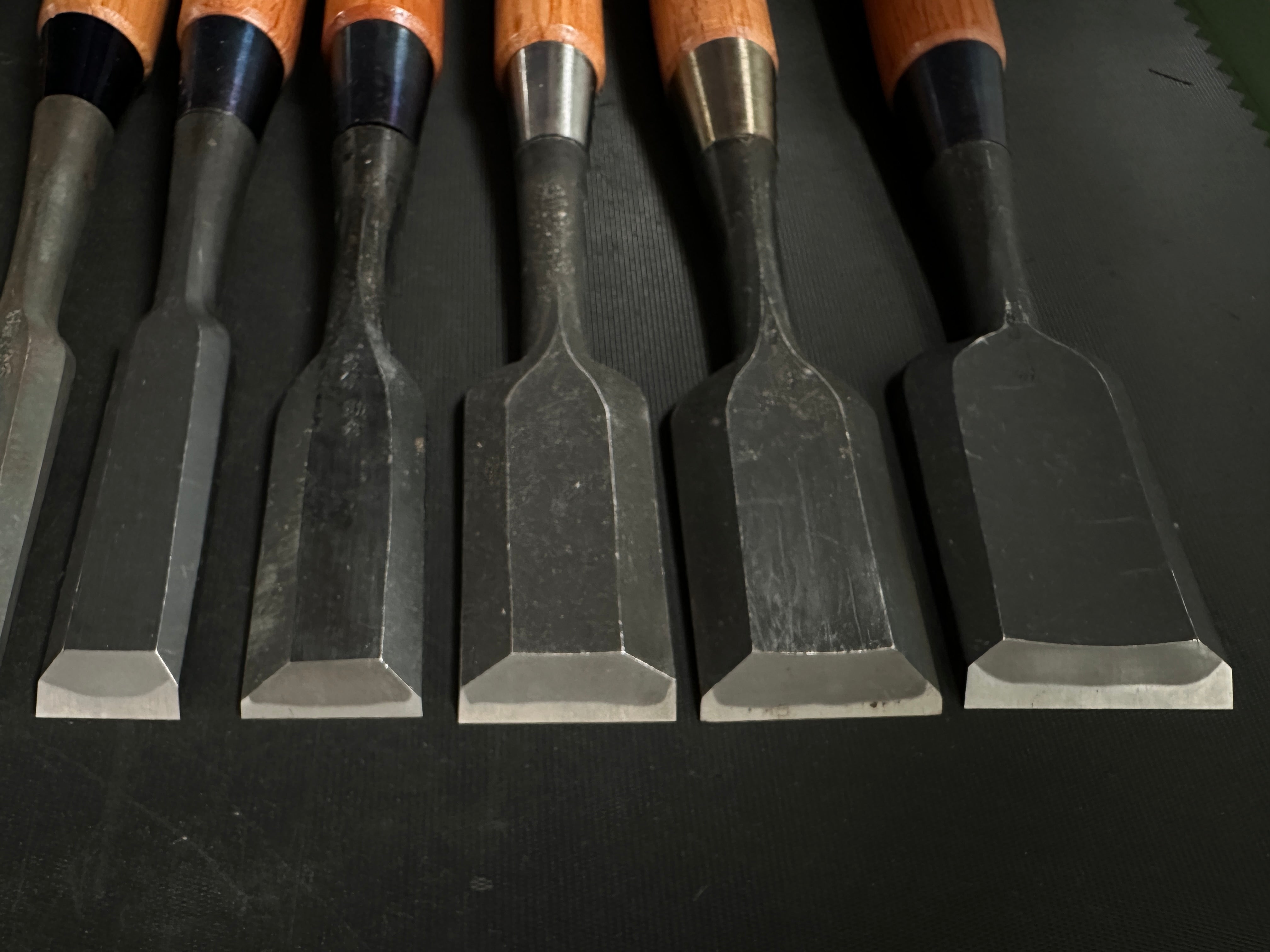 #M135 Mixed set for beginner Bench chisels set by unknown smith バラ鑿合わせ 初心者におすすめ 追入組鑿作者不明