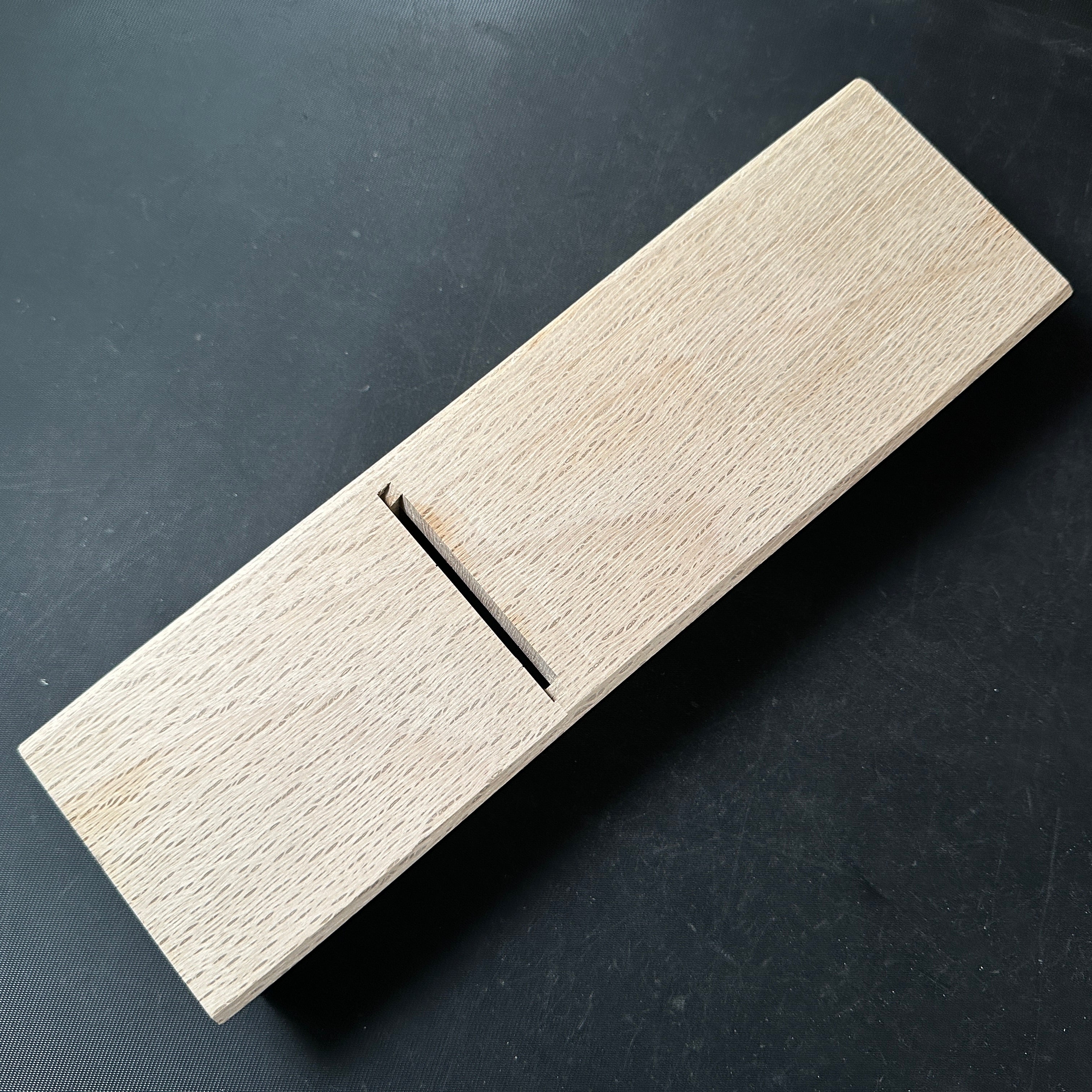 Ready to use!! Kanetada Smoothing Plane (Kanna) 小吉屋台入 直ぐ使い 兼忠 玉鋼 初代一房作 仕上げ鉋 70mm