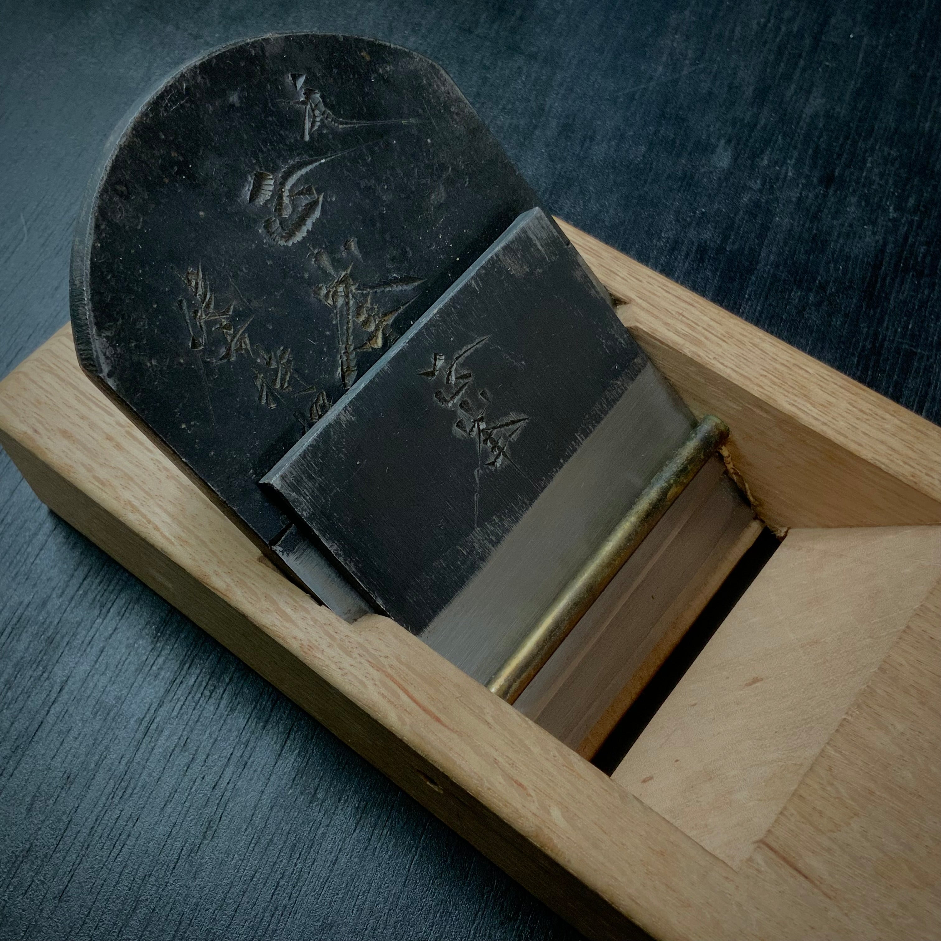 Old stock Masamine Smoothing Plane by Usuikengo 掘出し物 碓氷健吾作 正峯 仕上げ鉋 70mm