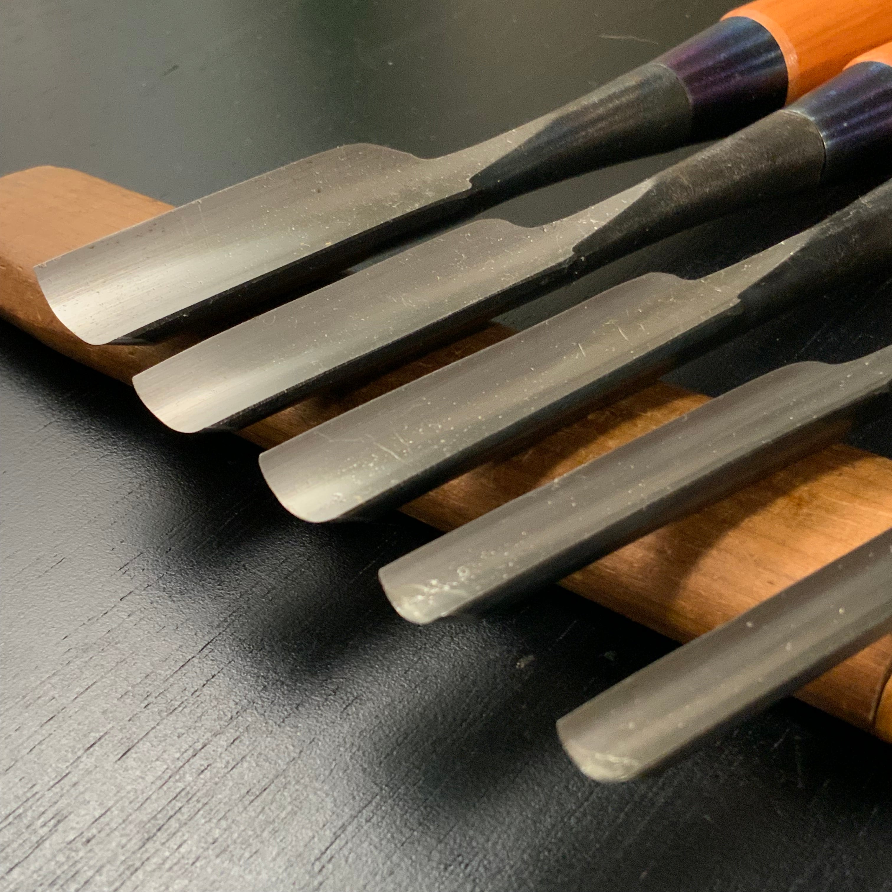 Unknown uchi maru chisels set with White steel 作者不明 内丸組鑿 5本組 uchimarunomi