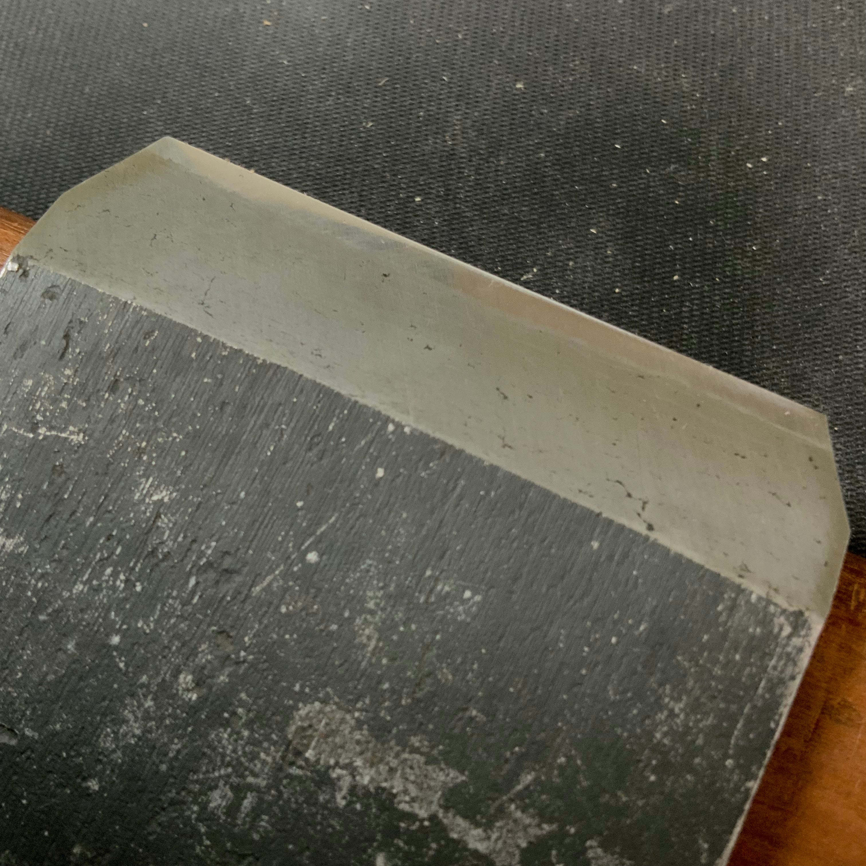 Old stock Honmei Mitsukuni Smoothing Plane (Kanna) by Ishibashi Toushichi 掘出し物 本銘光圀 石橋藤七作 仕上げ鉋 65mm