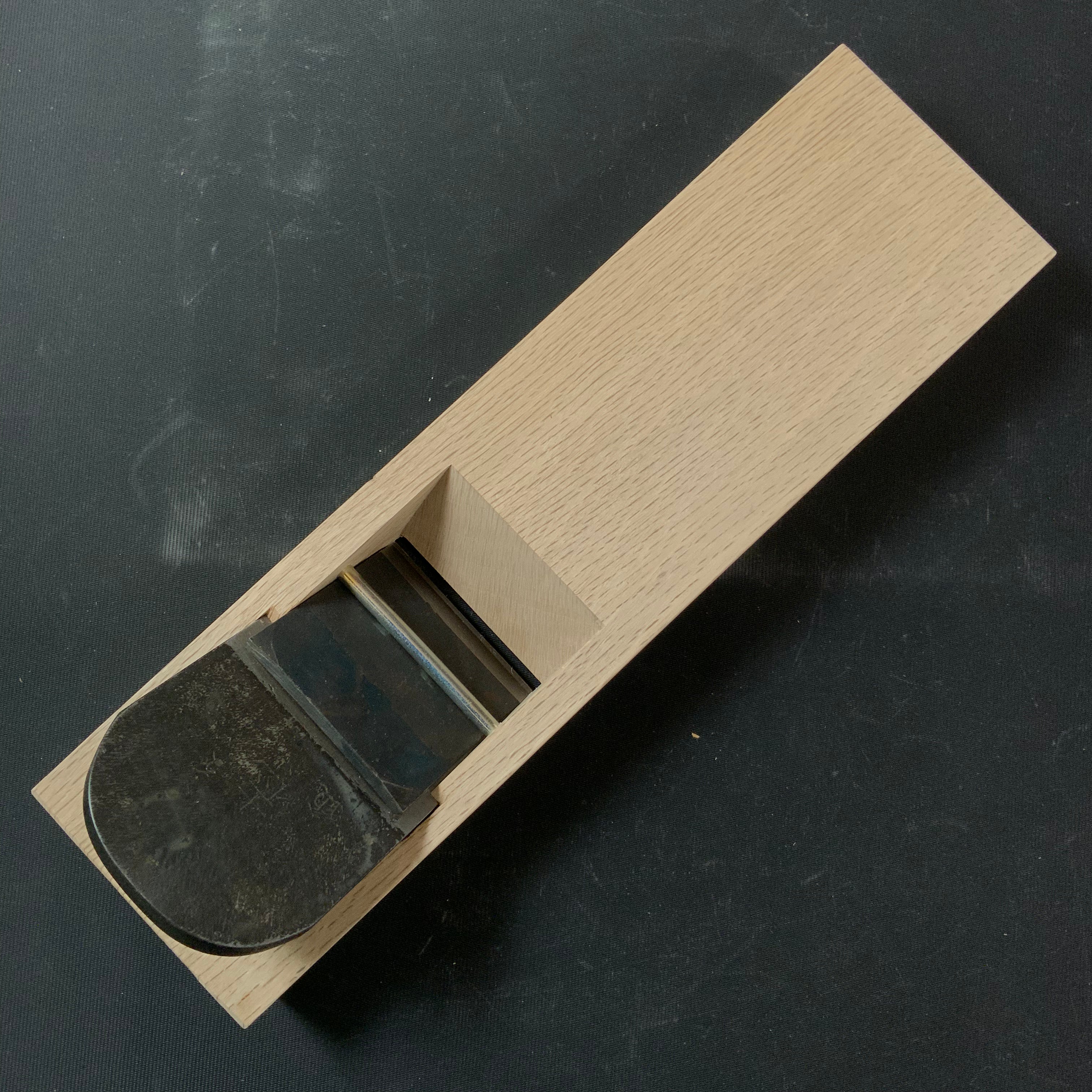 Old stock Yabane Smoothing Plane (Kanna) by Ishido Master 石堂輝秀作 志 矢羽根鉋 仕上げ鉋 65mm