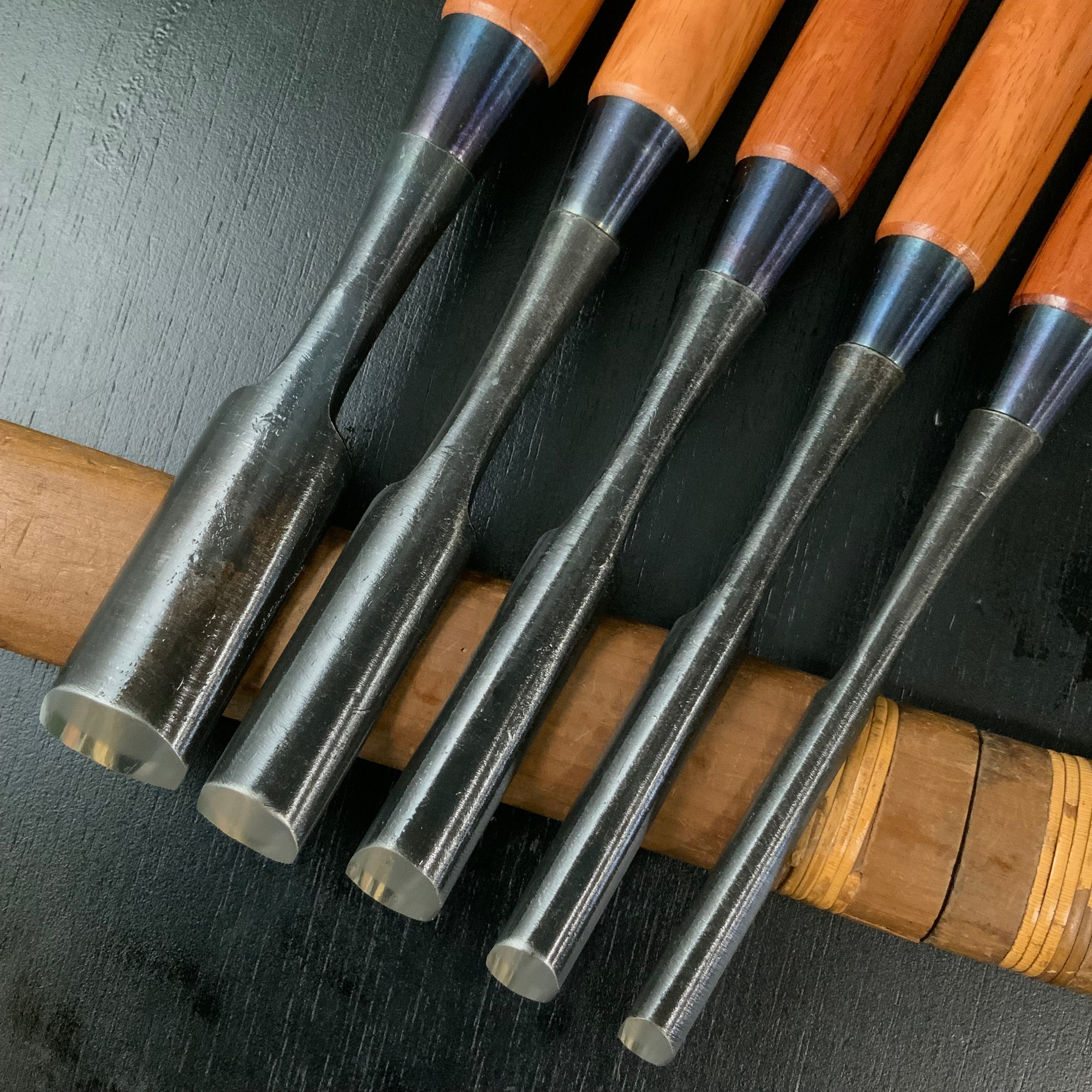 Unknown uchi maru chisels set with White steel 作者不明 内丸組鑿 5本組 uchimarunomi