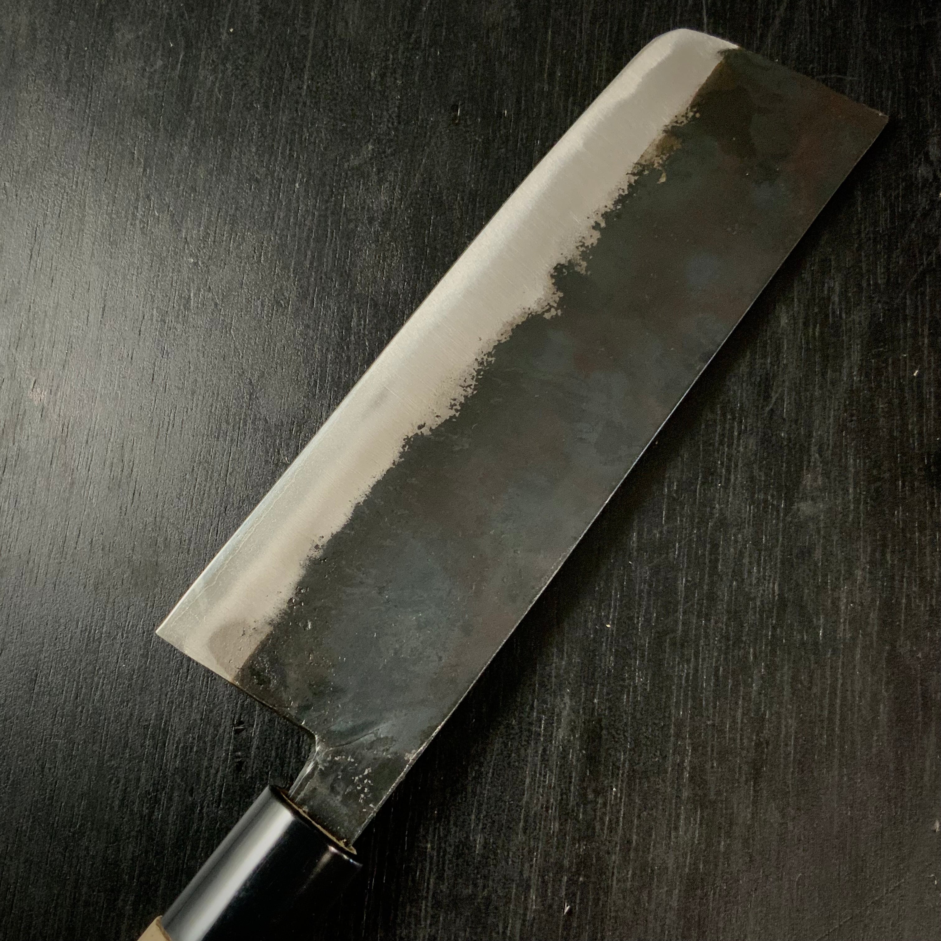 Ninju Kurouchi Nakiri Habahiro Kitchen Knife Blue Steel / 仁寿 黒打 菜切幅広包丁 165mm 青紙鋼 P柄シノギ付