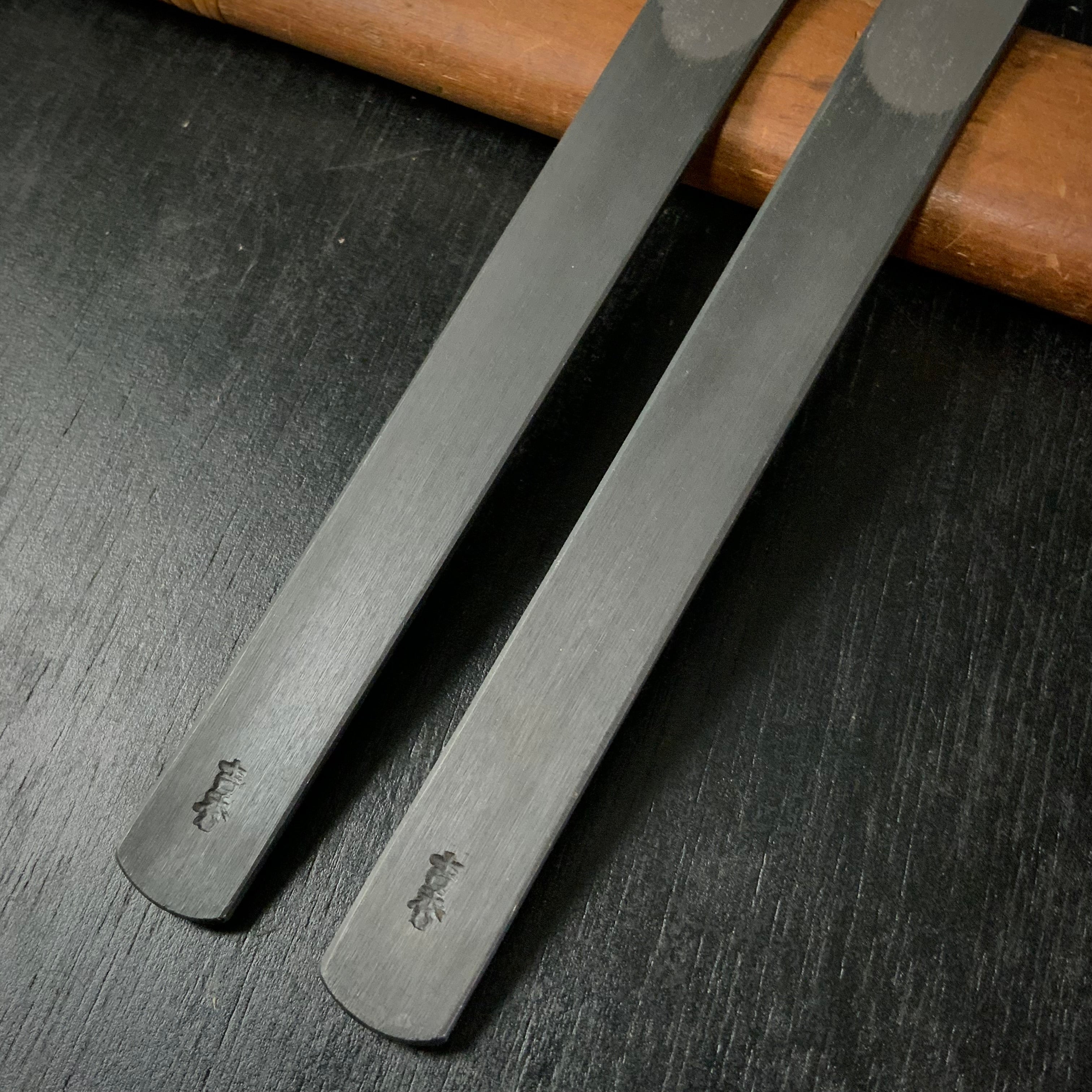 Yoshihide Sakamitsu Tsuchime Shiragaki with White Steel 吉秀 三代坂光作 白柿 槌目仕上