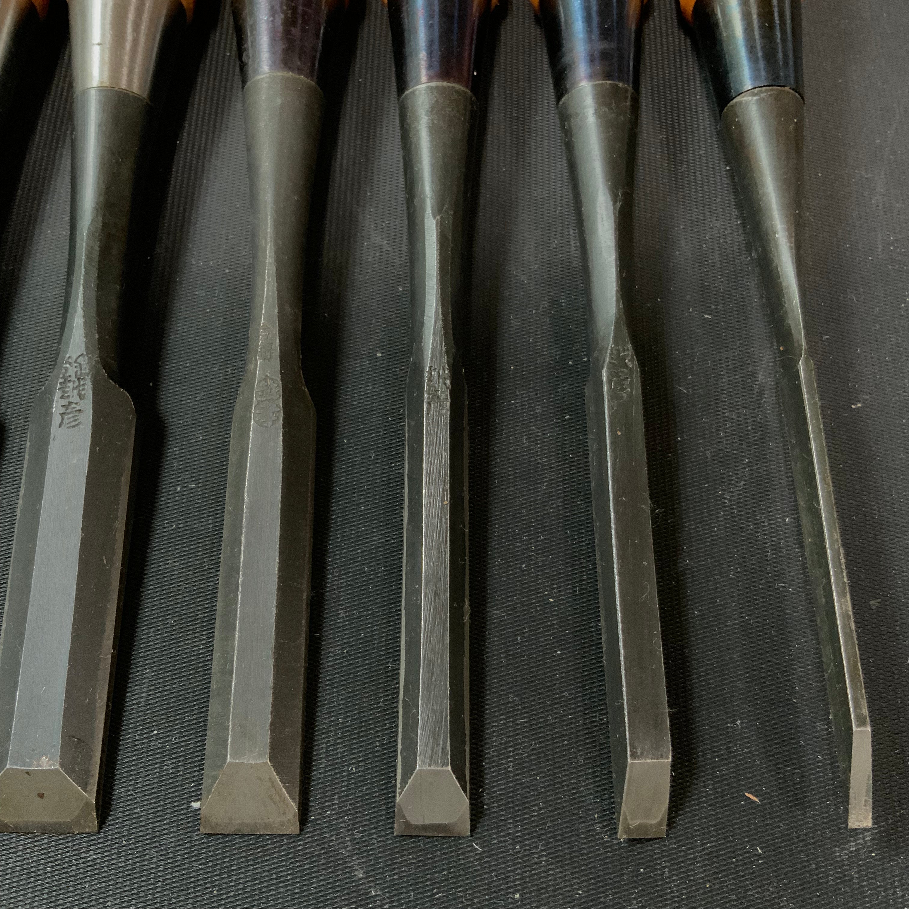 #M143 Mixed set for beginner Bench chisels set by unknown smith バラ鑿合わせ 初心者におすすめ 追入組鑿作者不明