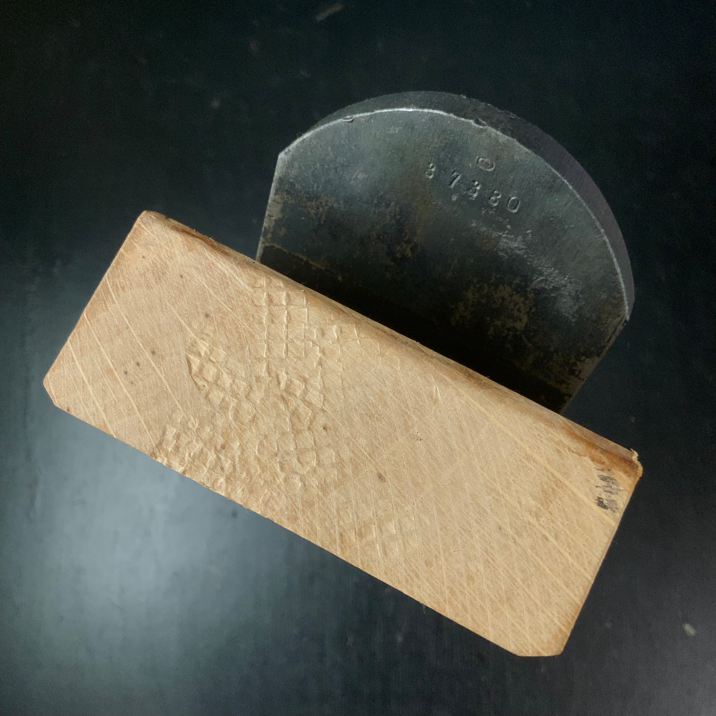 #2 Old stock Nobekuni Smoothing Plane (Kanna) by Chiyotsuru Nobekuni 掘出し物 三代目千代鶴作 延國 仕上げ鉋 70mm