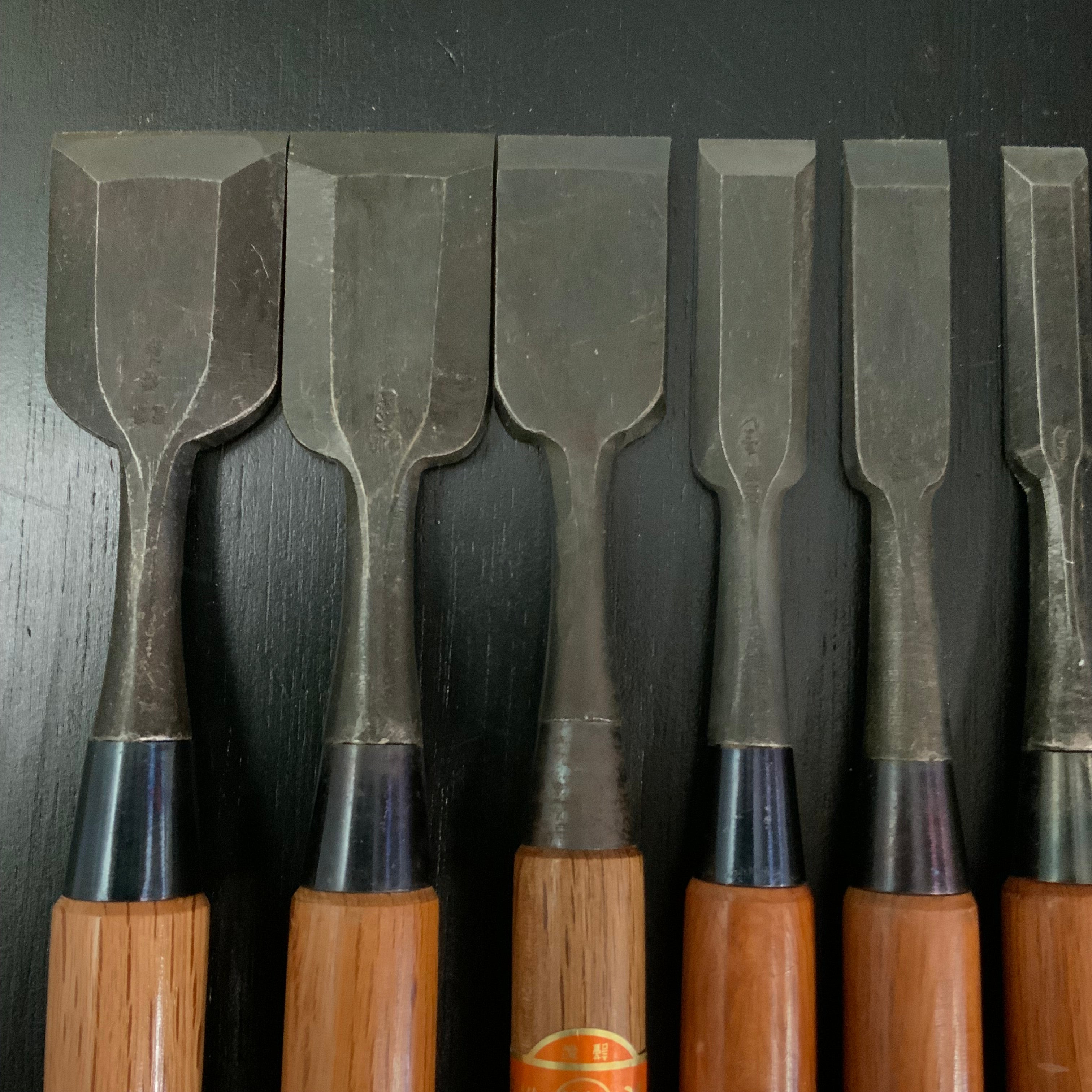 #M173 Mixed Bench chisels set by unknown バラ鑿合わせ 追入れ組鑿 10本組 作者不明