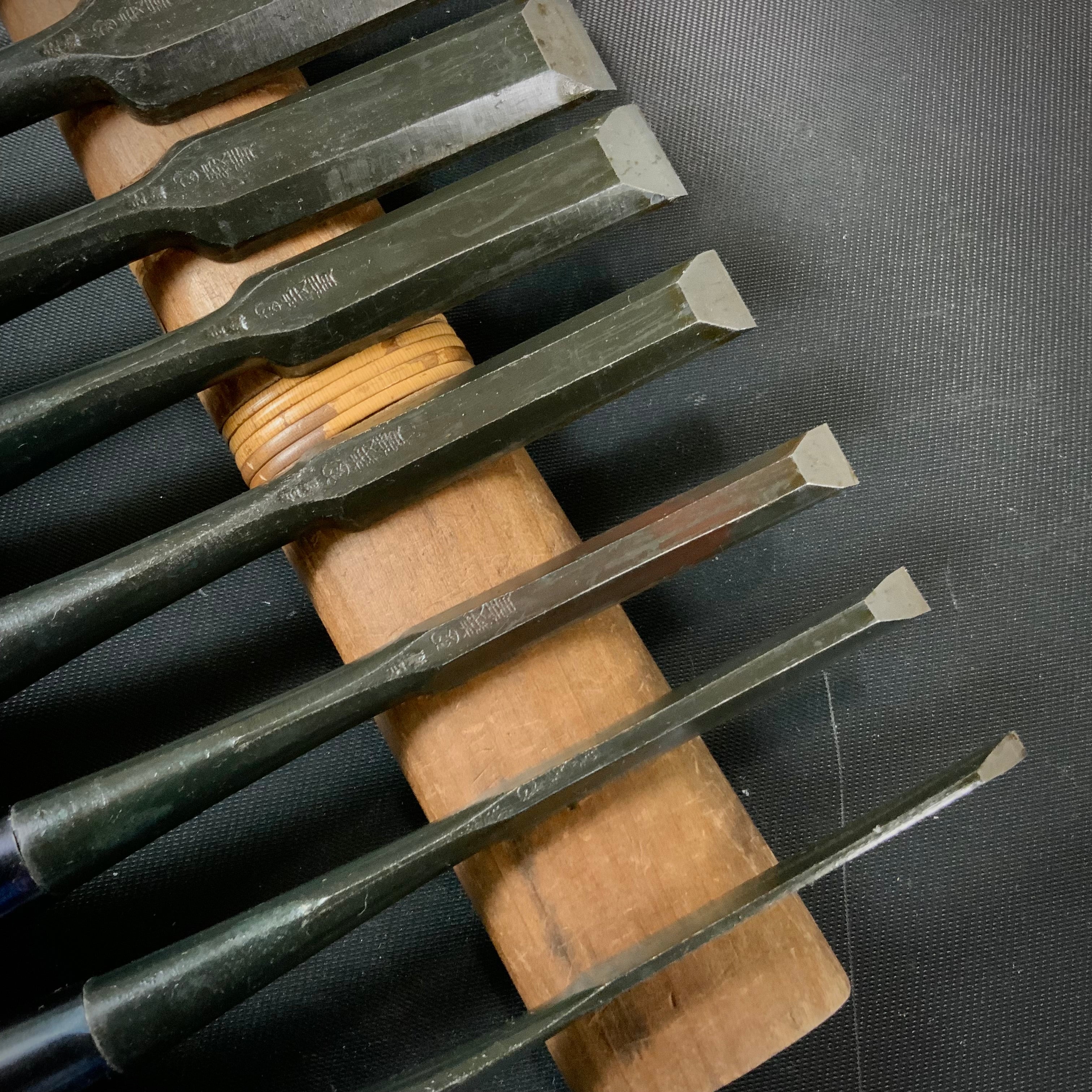 Yoshihiro Bench chisels set chisels with white steel 義廣 追入組鑿 Oirenomi