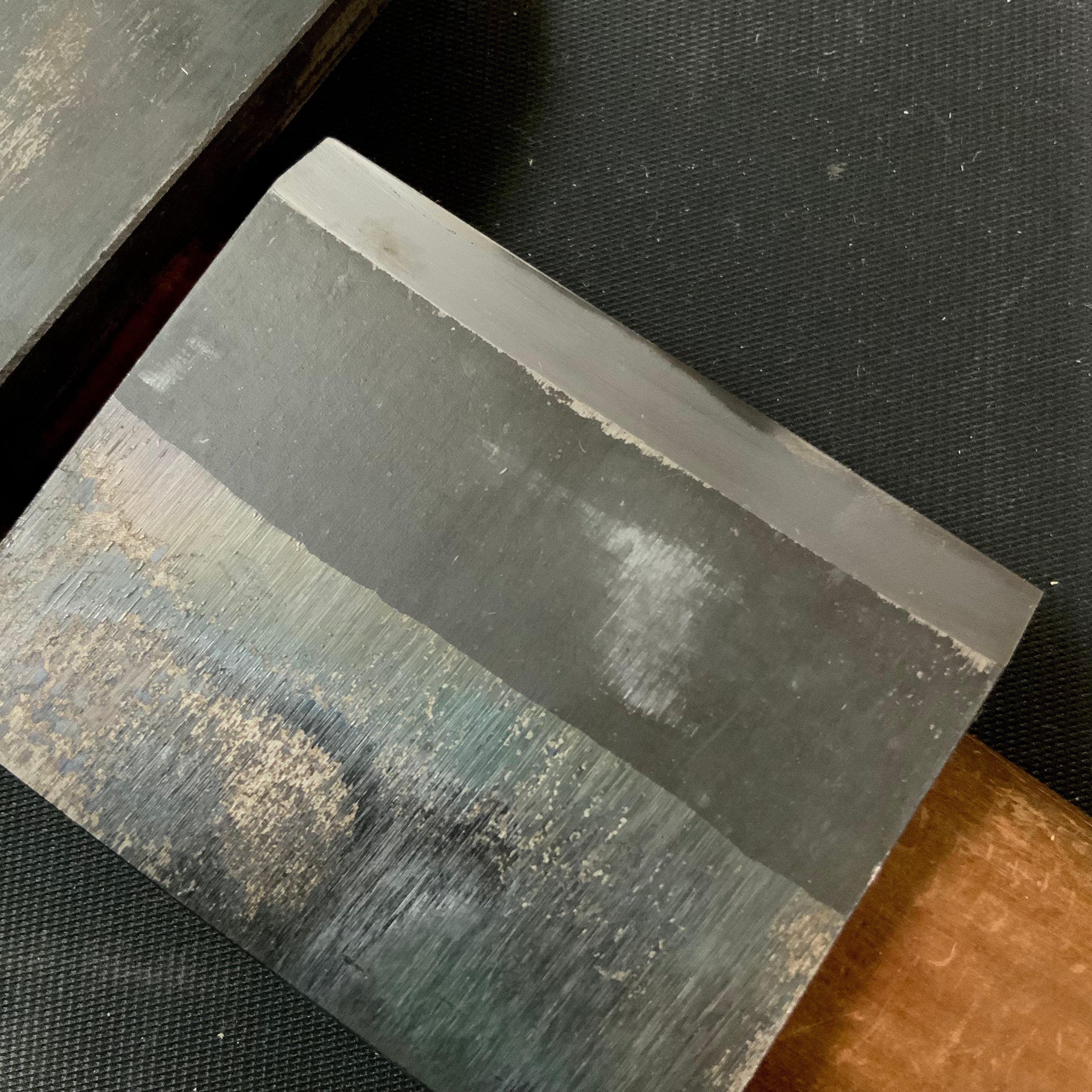 Teruhide Yabane Black Smoothing Plane (Kanna) by Ishido 日本橋木屋銘入 10代目石堂輝秀 黒矢羽仕上げ鉋 70mm