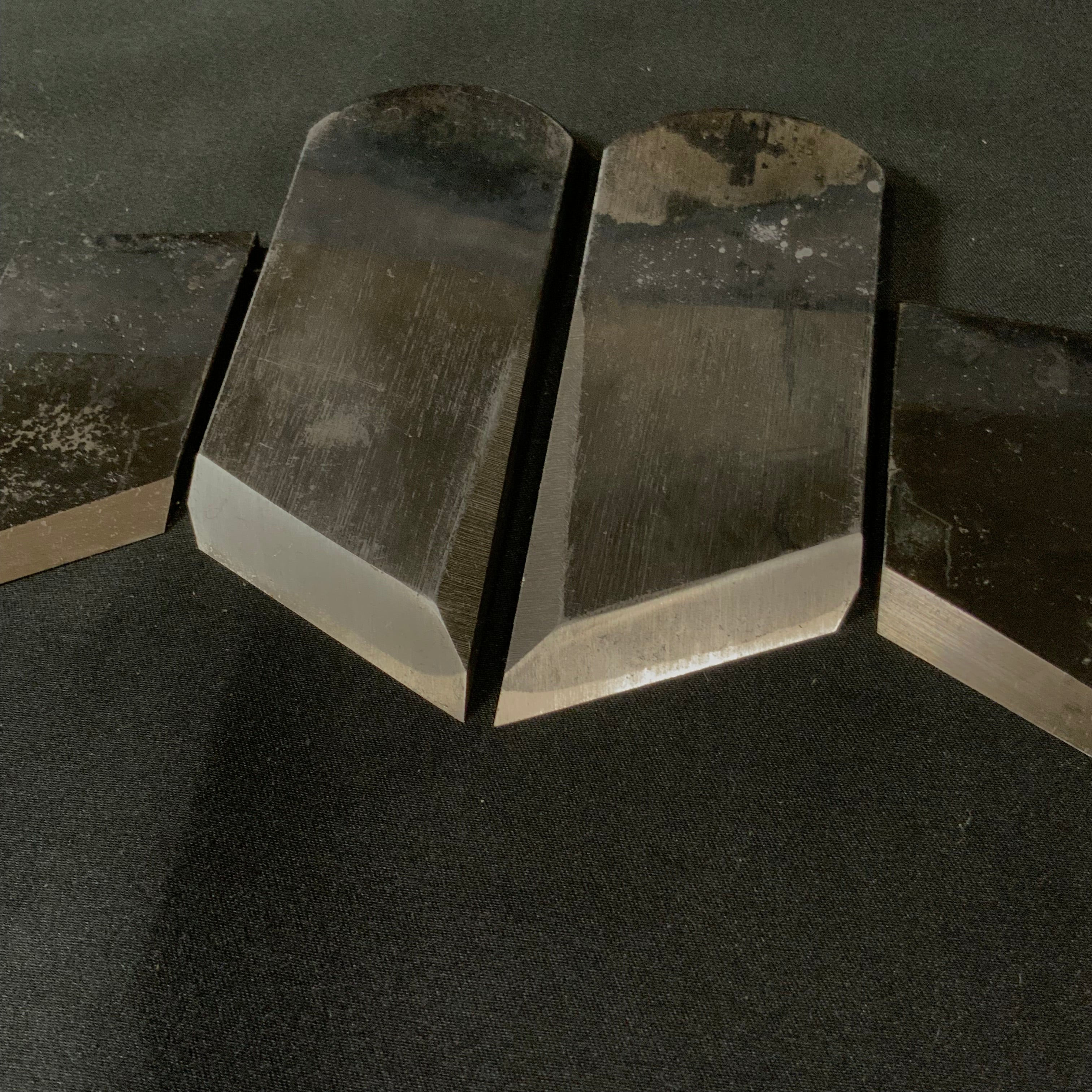 Yoshitaka Small Rabbet Planes (Kiwa-Kanna) with White steel 義隆 豆際鉋 42mm