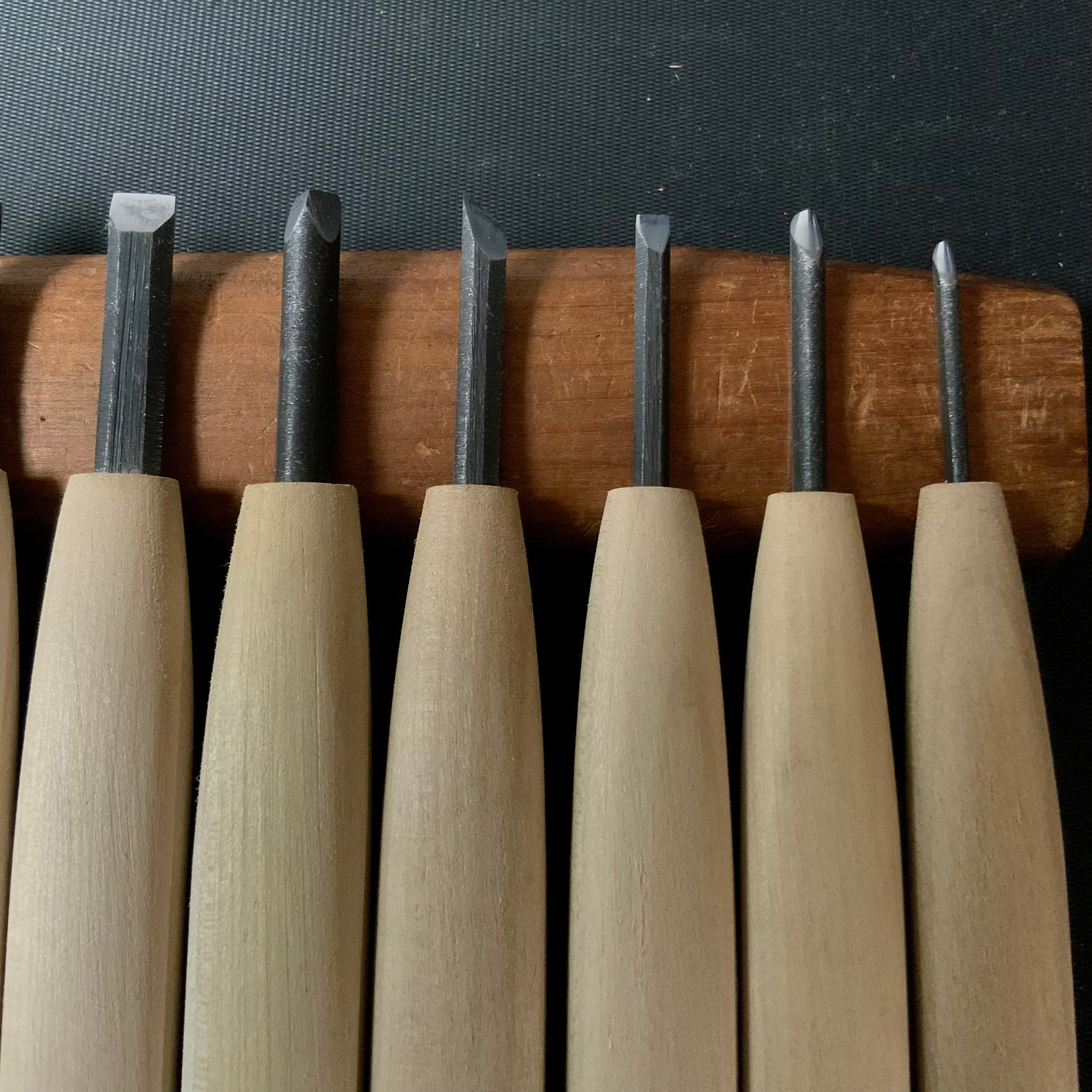 Kan Carving chisels set with Super Blue steel by Chousei 冠 彫刻刀15本組 彫清作 青紙スーパー鋼 Chokokuto