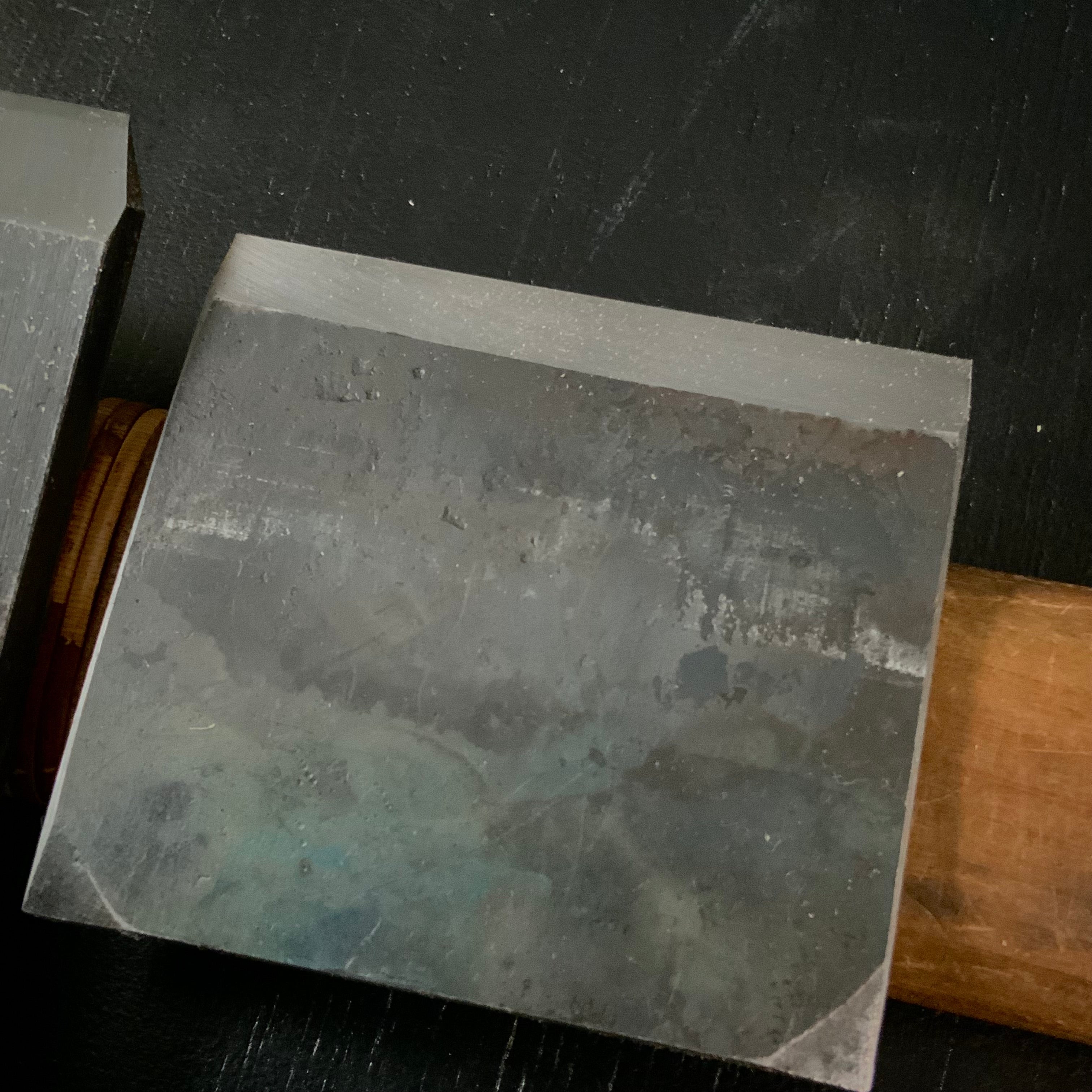 Old stock Hidariyoshimitsu Smoothing Plane (Kanna) / 掘出し物 左芳光 三代目左永光作 鋼青紙 仕上げ鉋 70mm