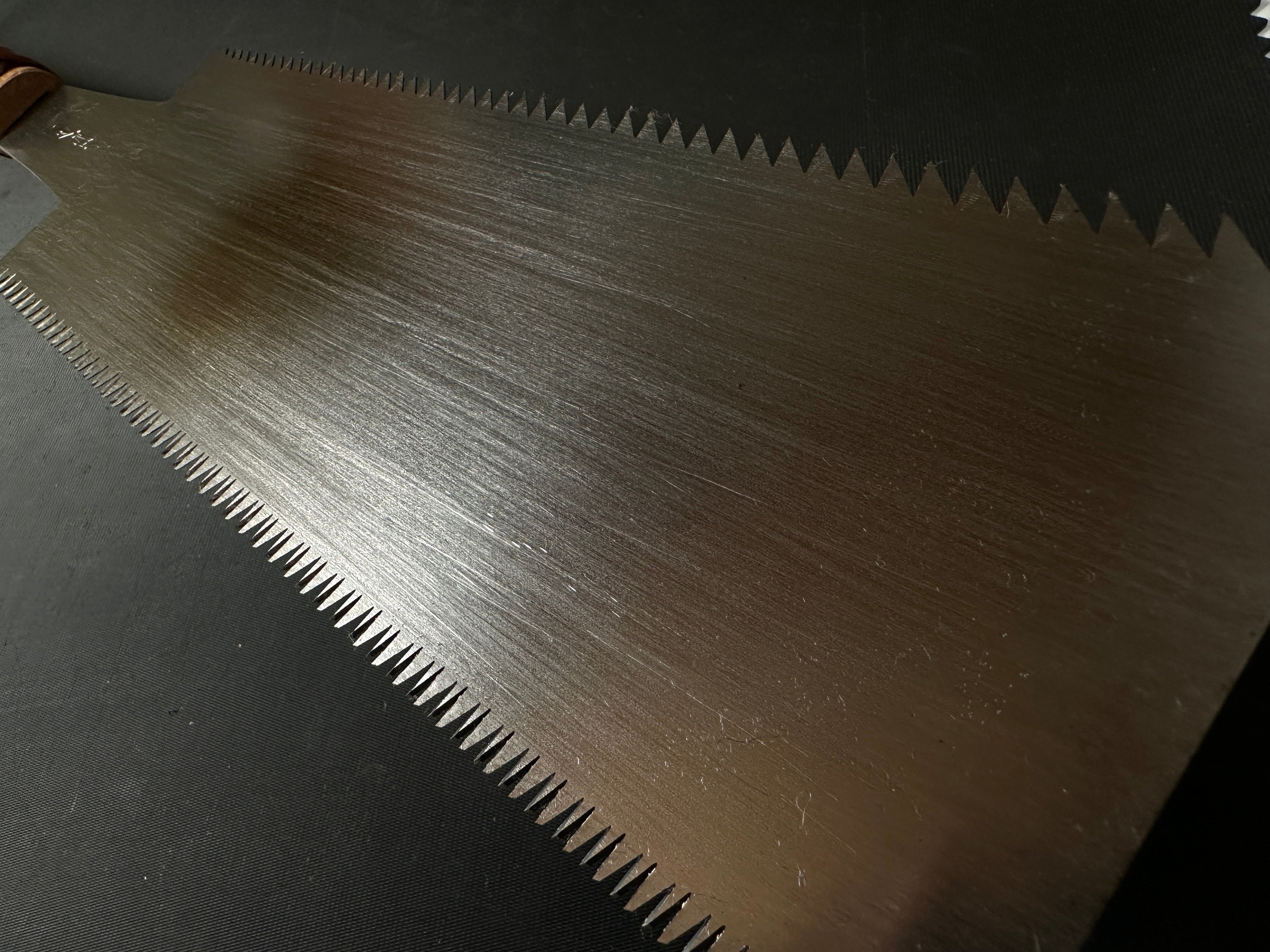 #R15 Ready to use! Old stock Double Edge (Ryoba) Saw with Eddy Type Handles set by Kurashige 直ぐ使い 倉重栄助 目立 渦巻き柄 両刃鋸 270mm