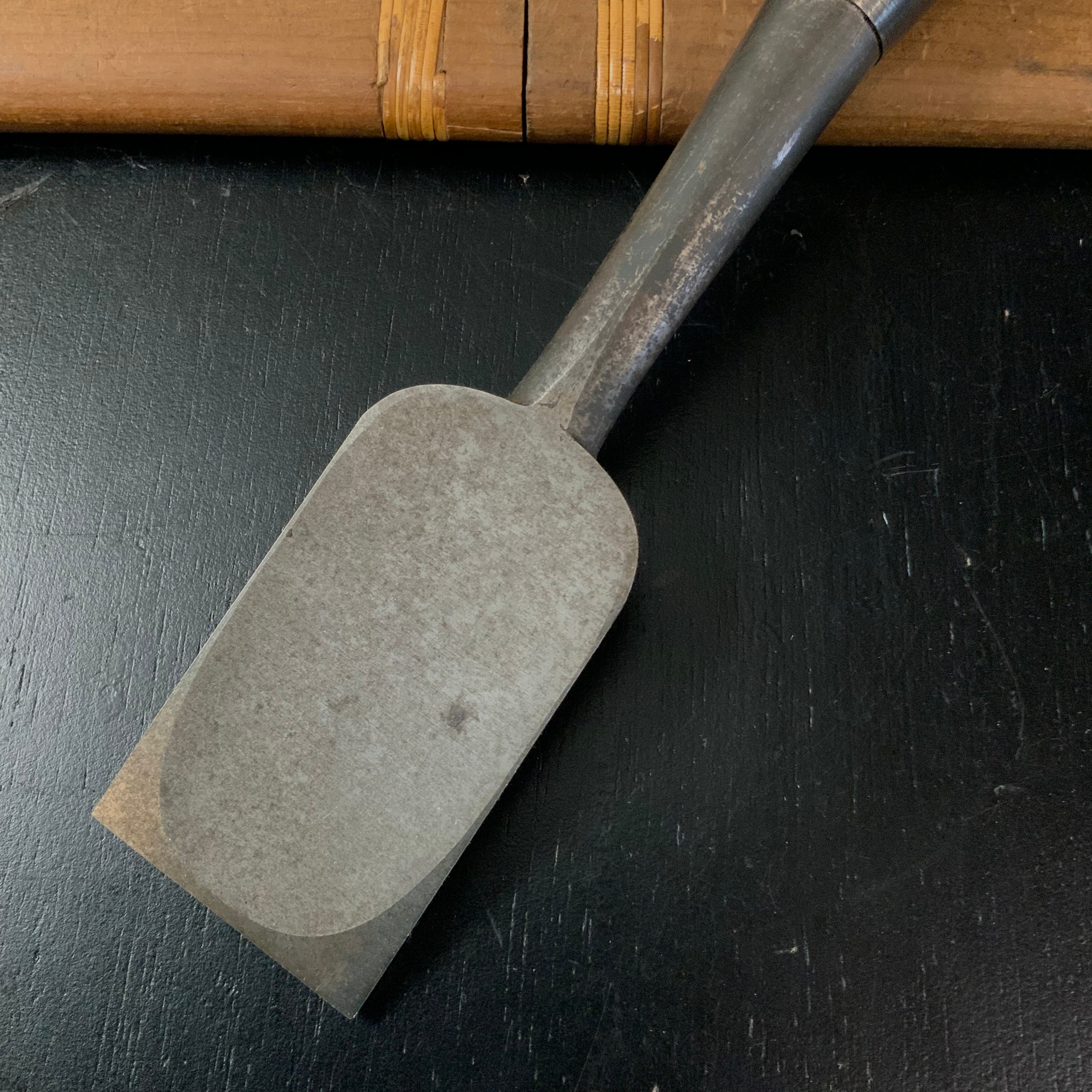 Old stock Hidari Hisasaku Timber chisels 48mm 掘出し物 左久作 叩き鑿 48mm