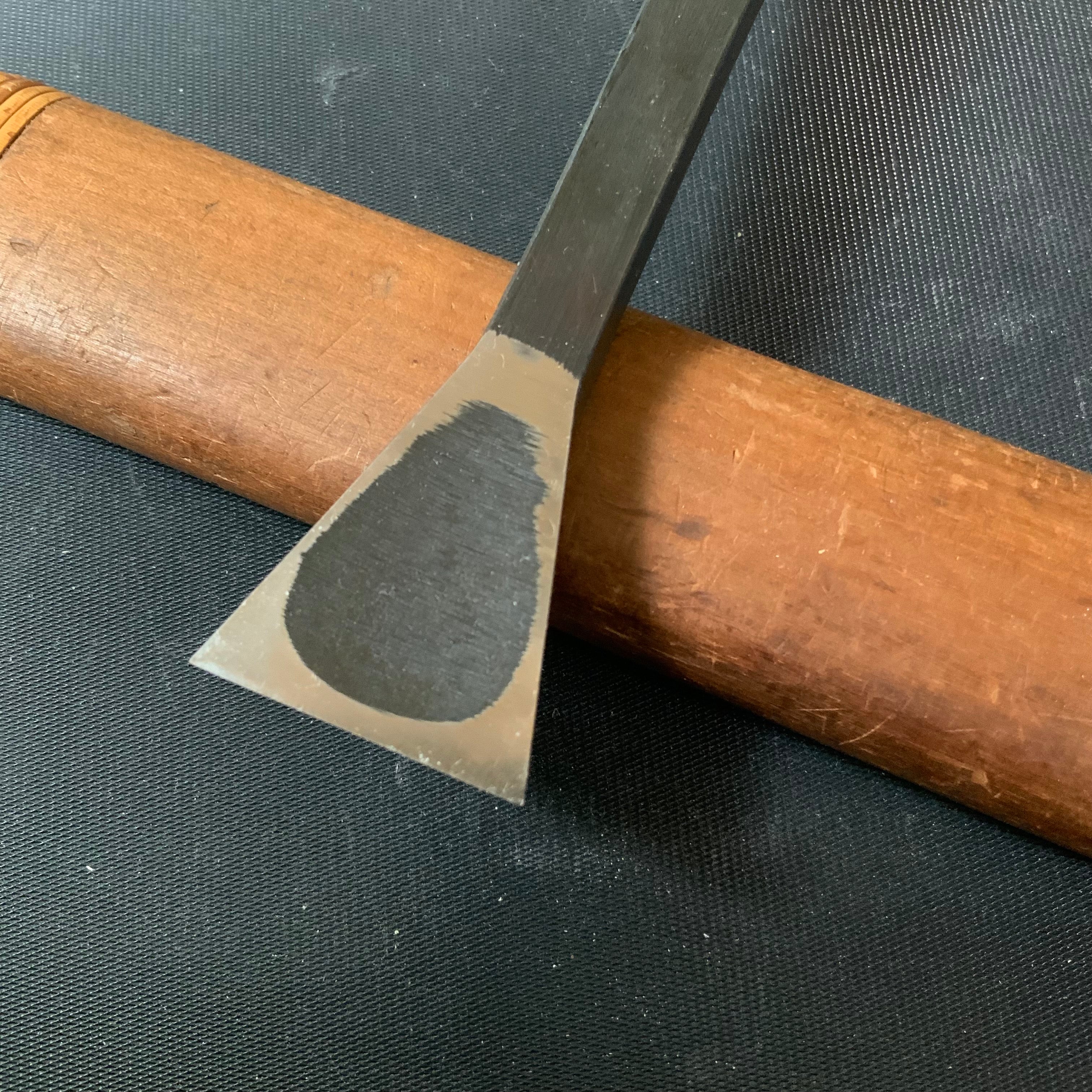 Tasai Kado Bachi chisels (Usunomi) with blue steel 田斎作 角バチ 24,30mm