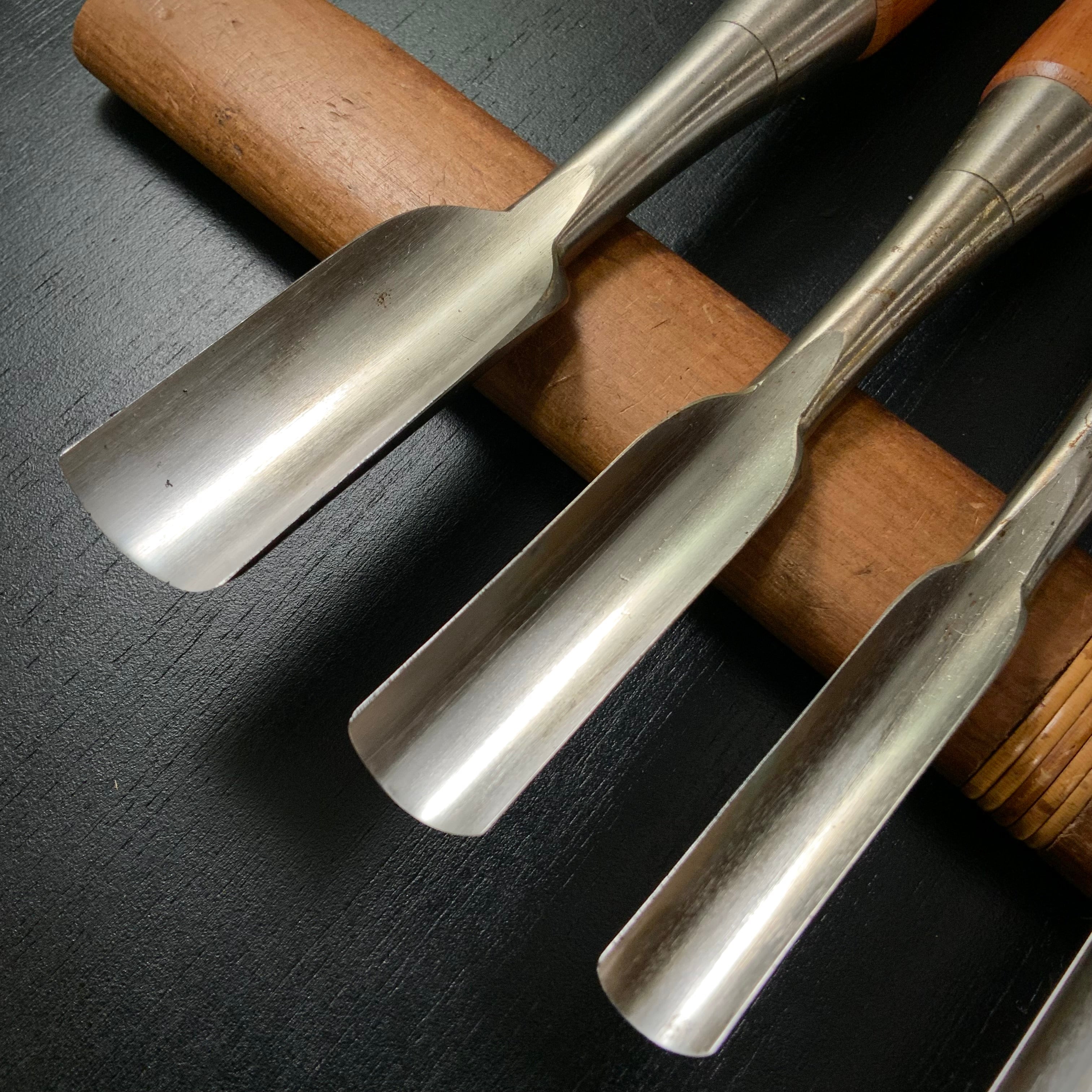 Sukemaru High-Speed Steel Uchimarunomi chisels set 4pc 助丸 ハイス 内丸鑿 Uchimarunomi 4本組