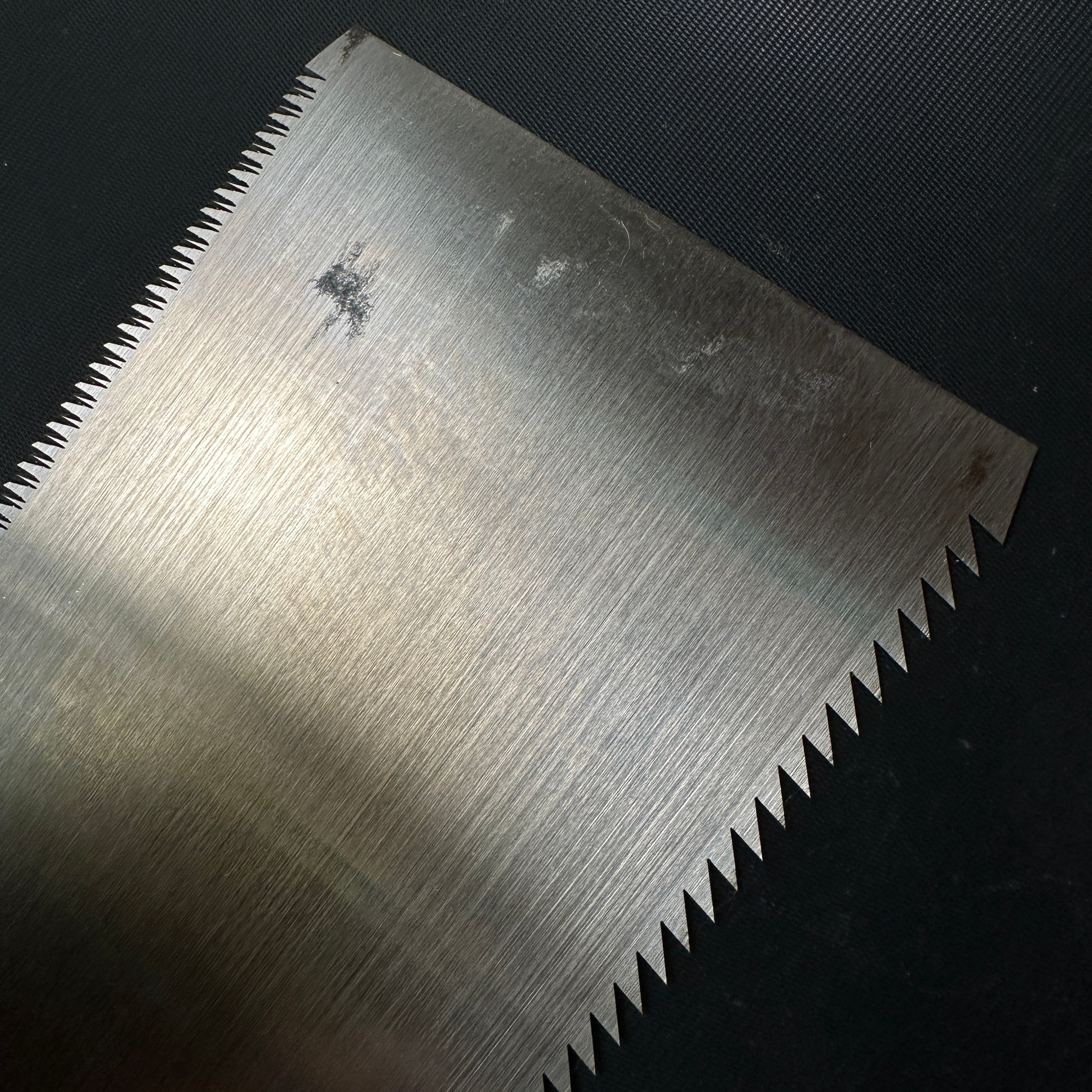 #R25 Ready to use! Old stock Double Edge Saw with Eddy Type Handles set by Kurashige 直ぐ使い 倉重栄助 目立 渦巻き柄 両刃鋸 240mm