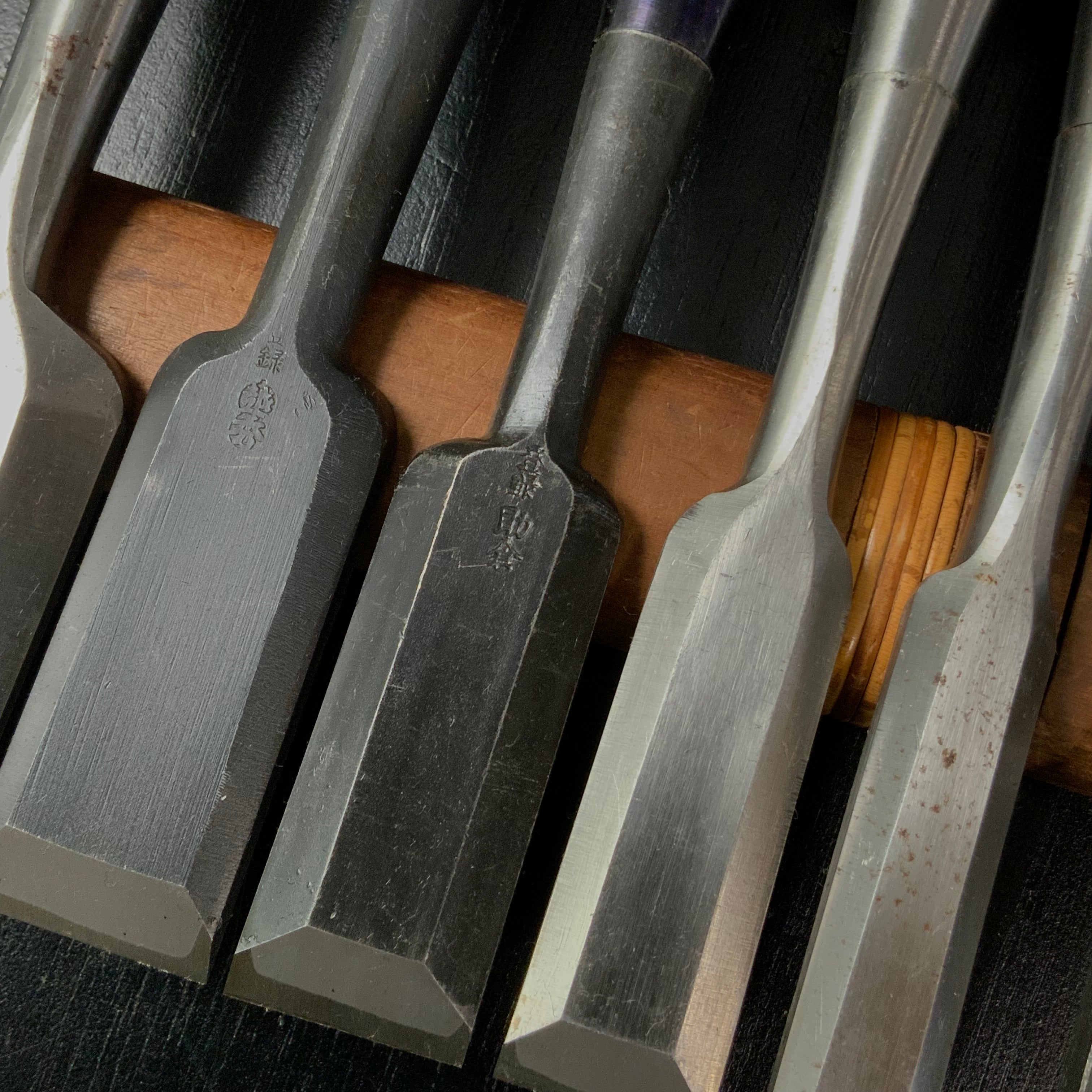 #M185 Mixed set Bench chisels set for beginner by unknown smith バラ鑿合わせ 初心者におすすめ 追入組鑿作者不明