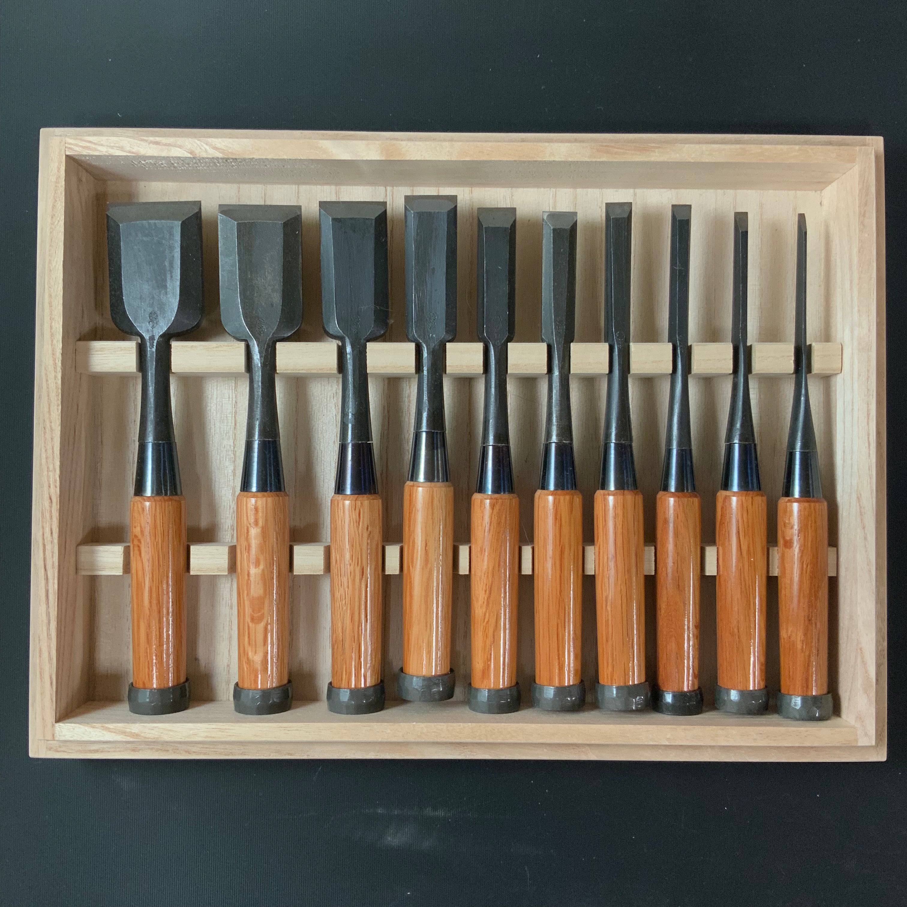 Old stock Koshitaka Bench chisels set 掘出し物 越孝 追入10本組鑿 Oirenomi
